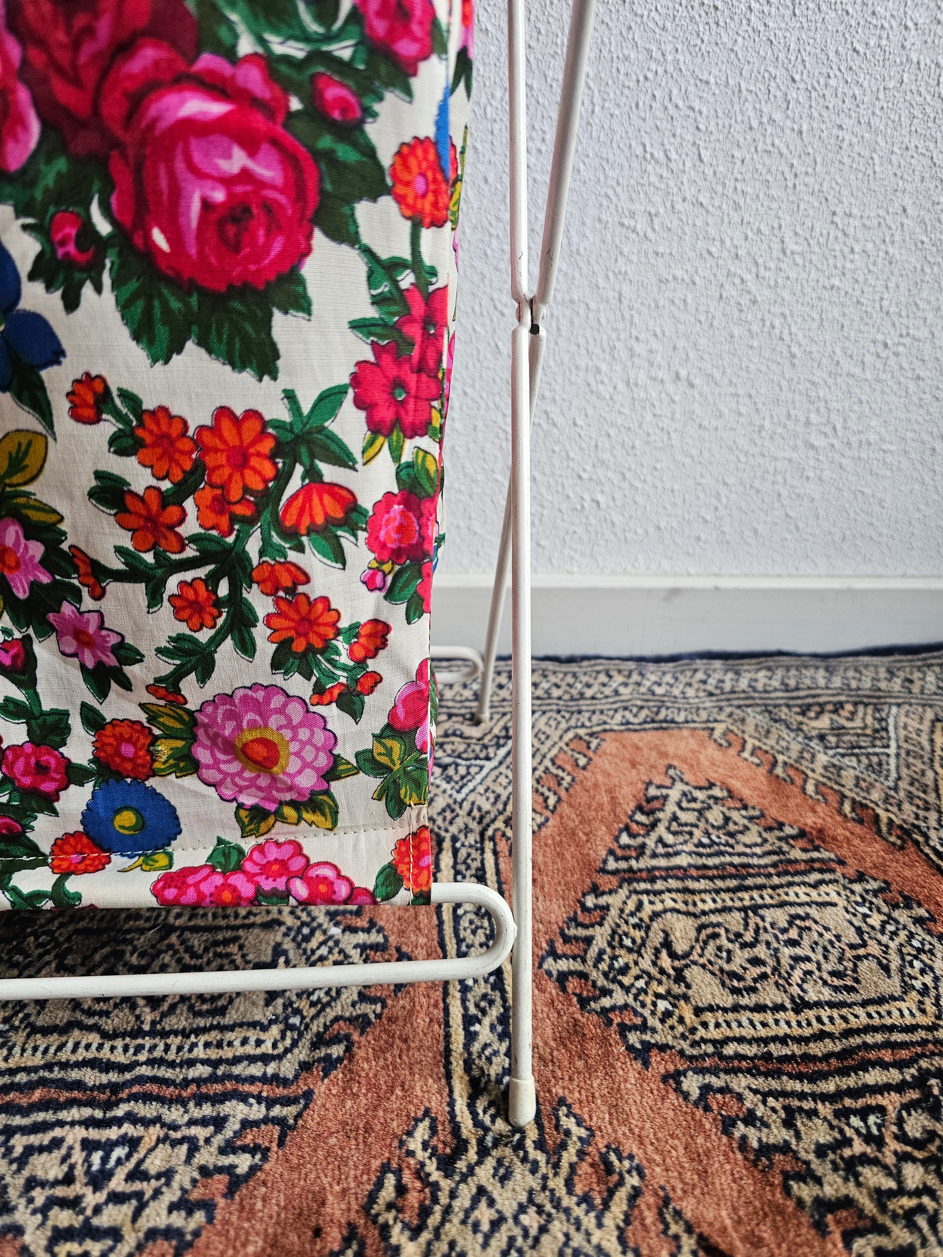 Vintage opvouwbare breimand met bloemenstof