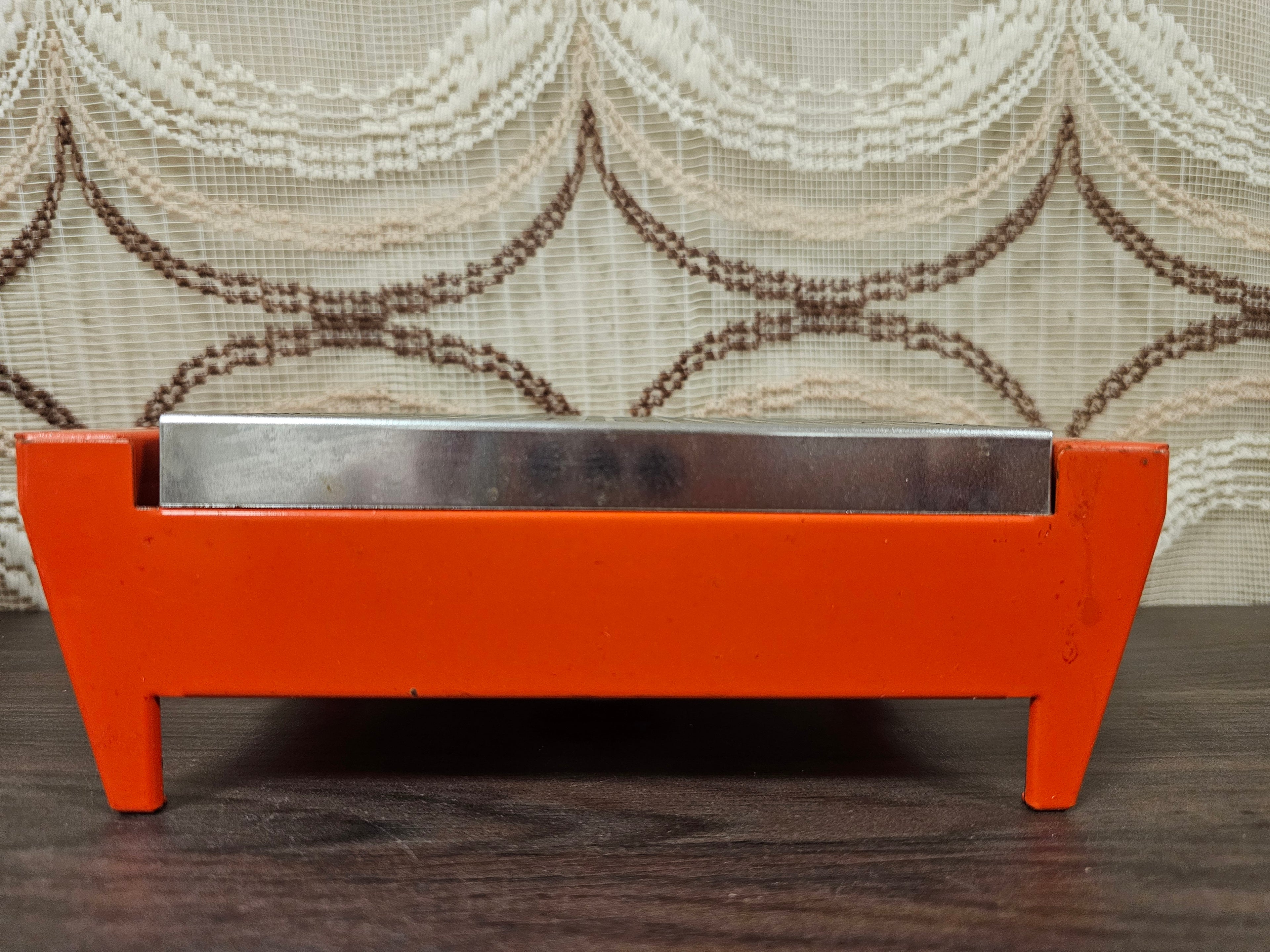 Brabantia rechaud jaren ’70 oranje warmhouder klein model