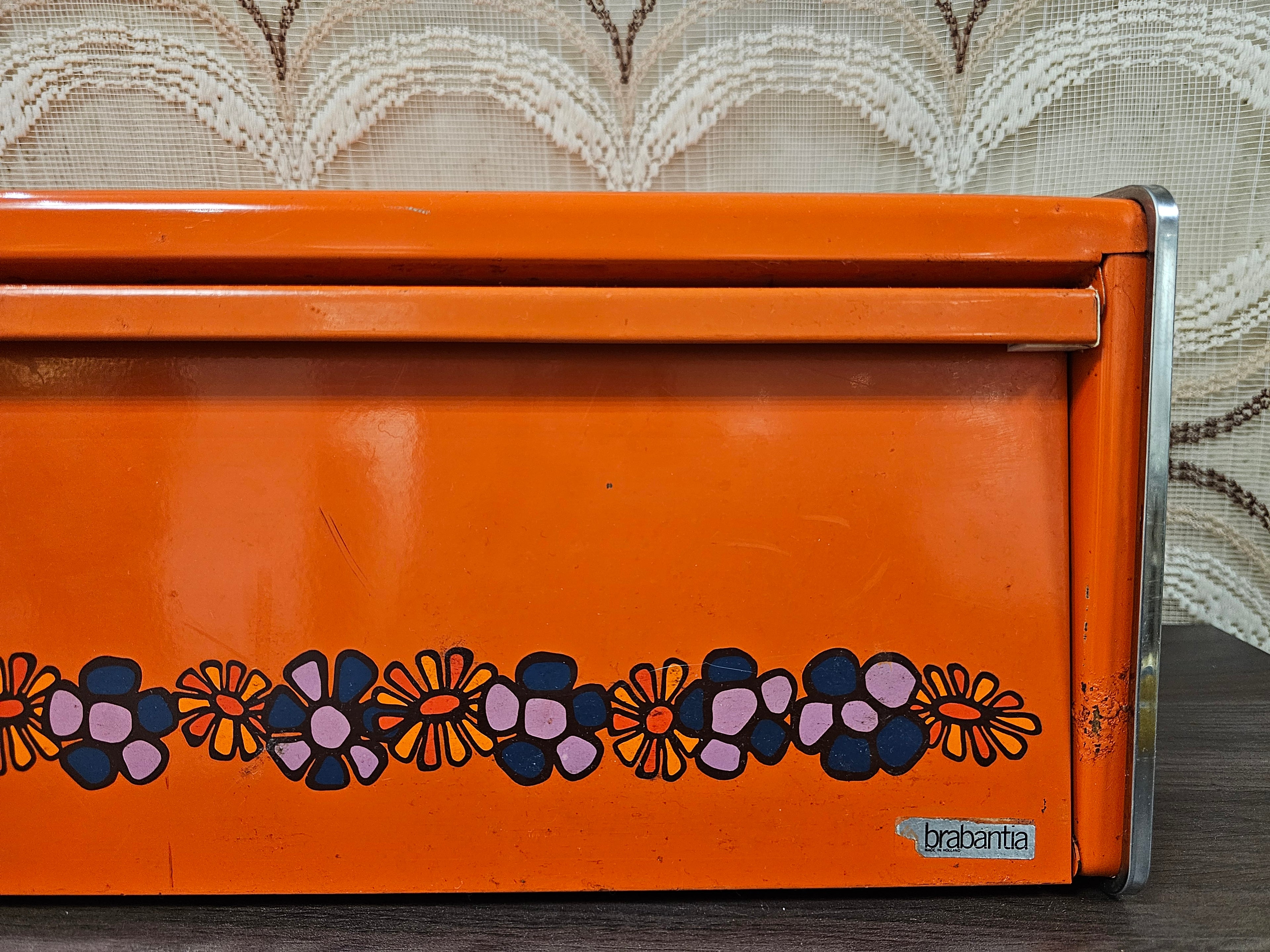 Brabantia oranje broodtrommel Diane bloemenpatroon jaren ’70