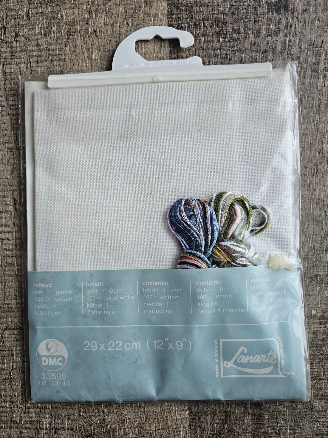 Victoria Plum borduurpakket 33599 vintage