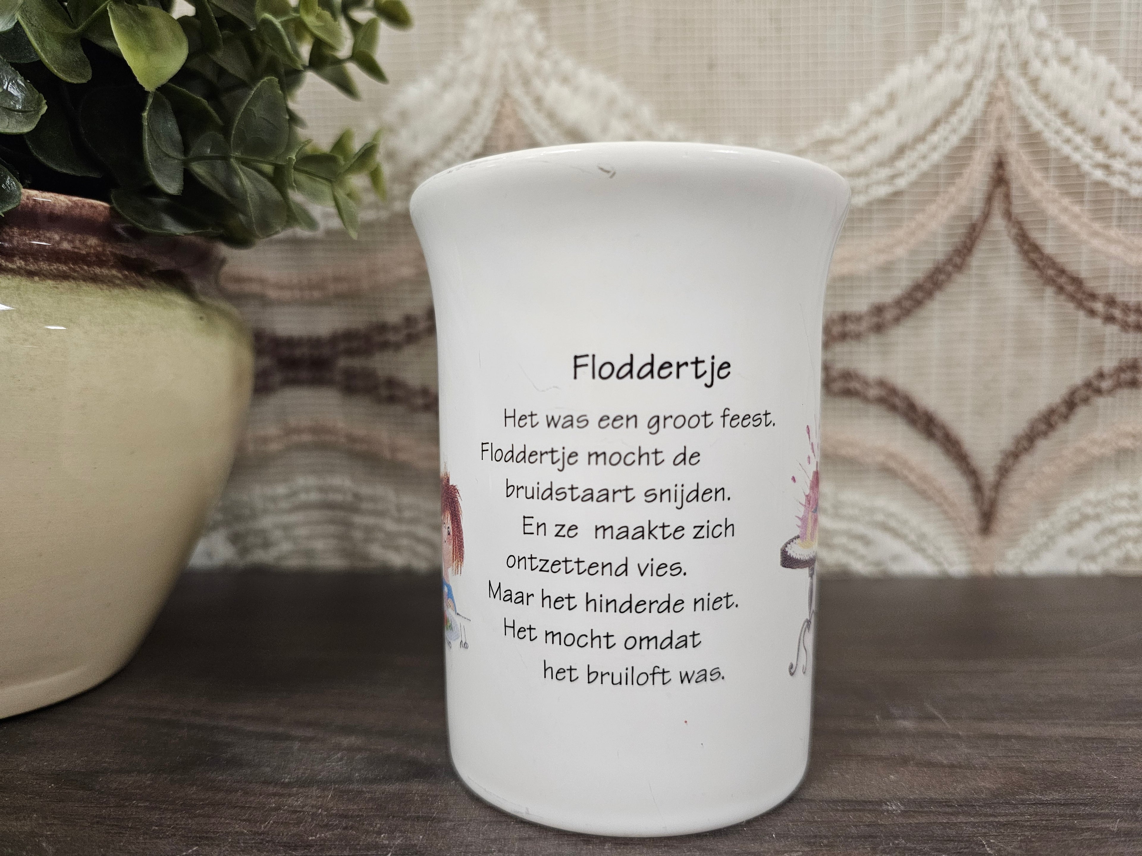 Douwe Egberts mok Floddertje – bruidstaart