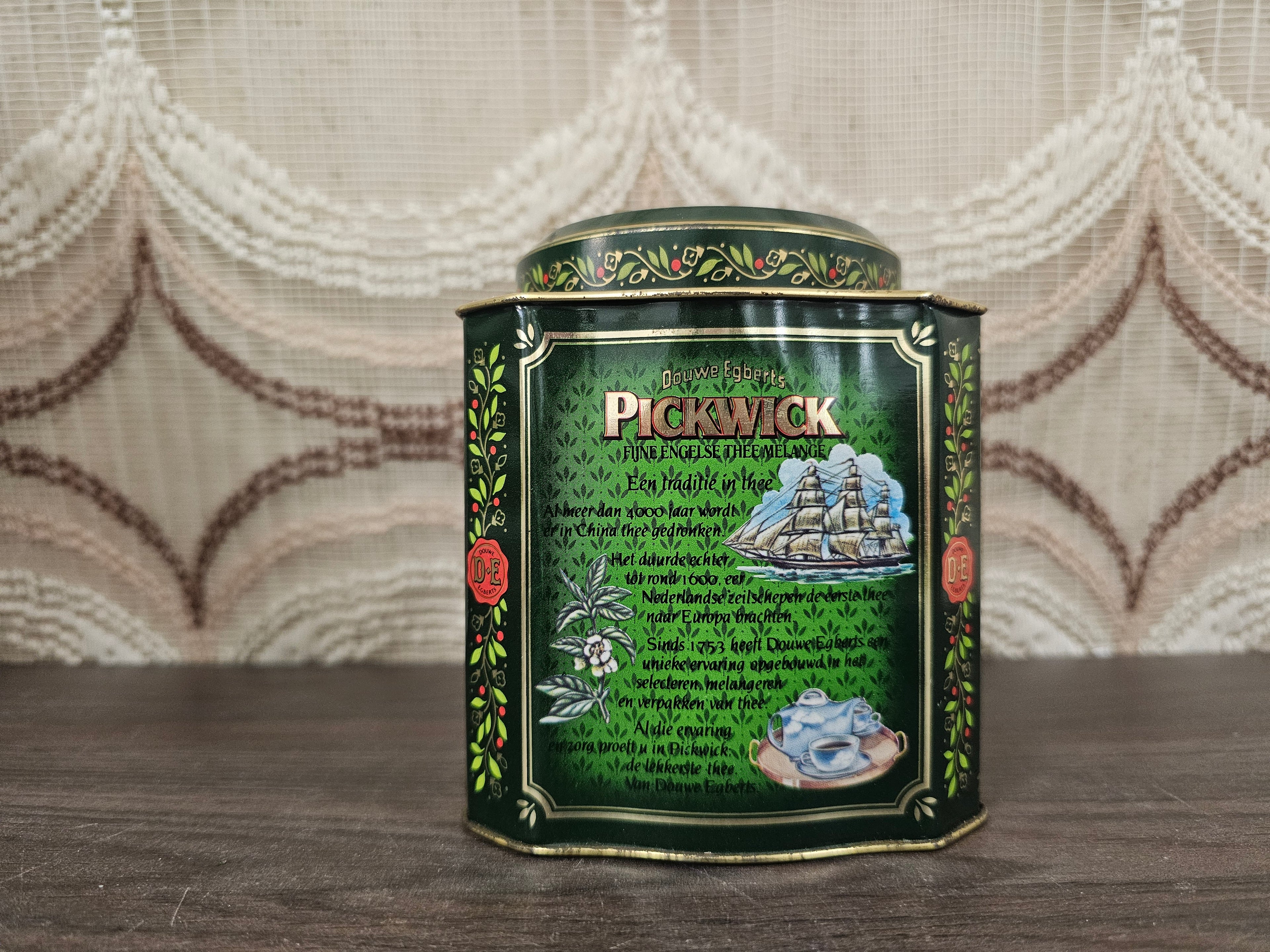 Vintage Pickwick theeblik koets – Douwe Egberts