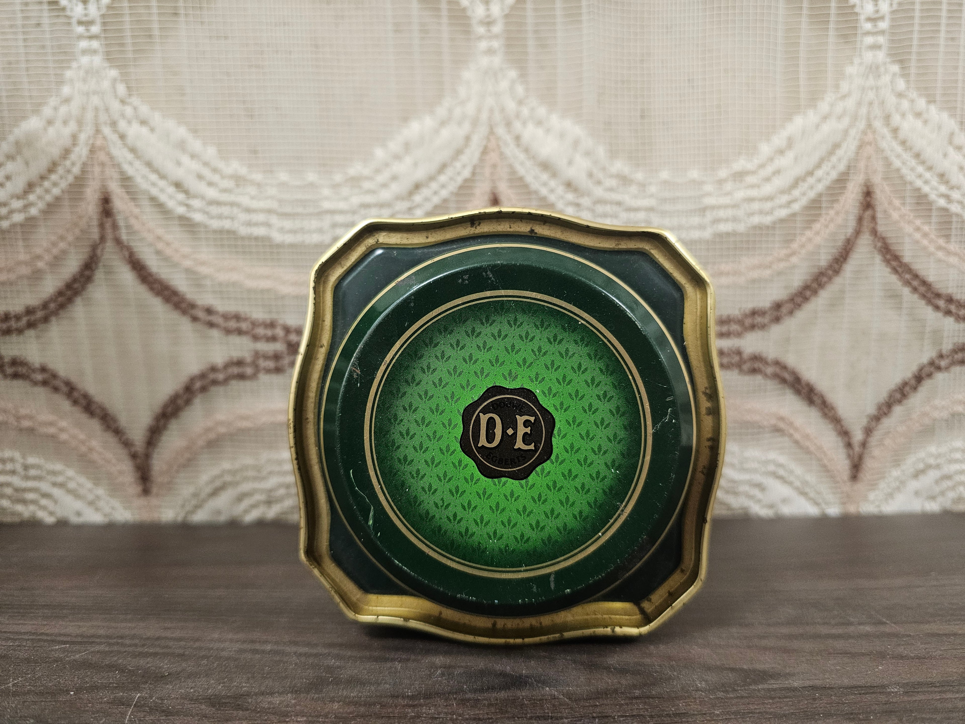 Vintage Pickwick theeblik koets – Douwe Egberts