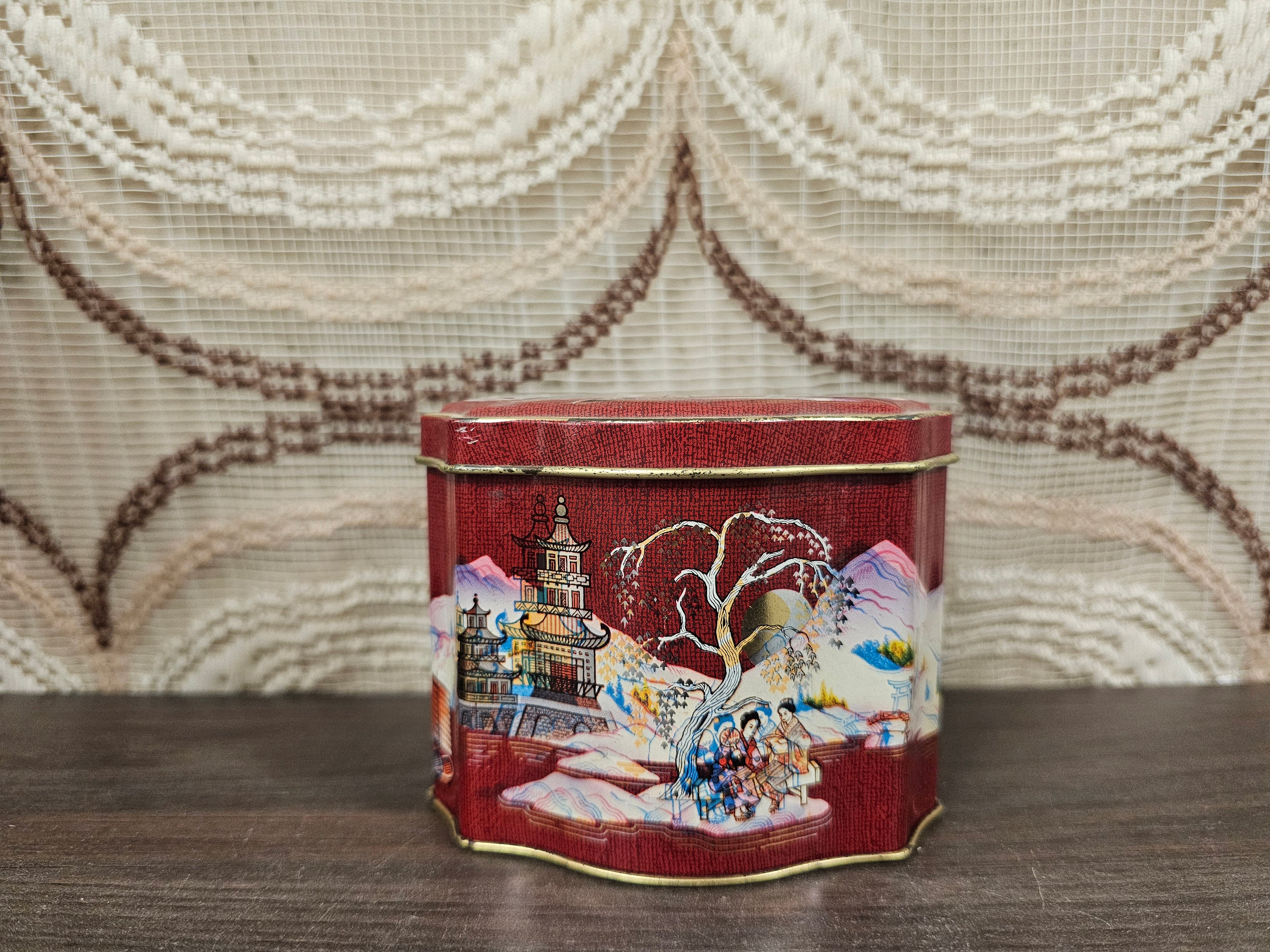 Chinees theeblik winter- rood met landschap