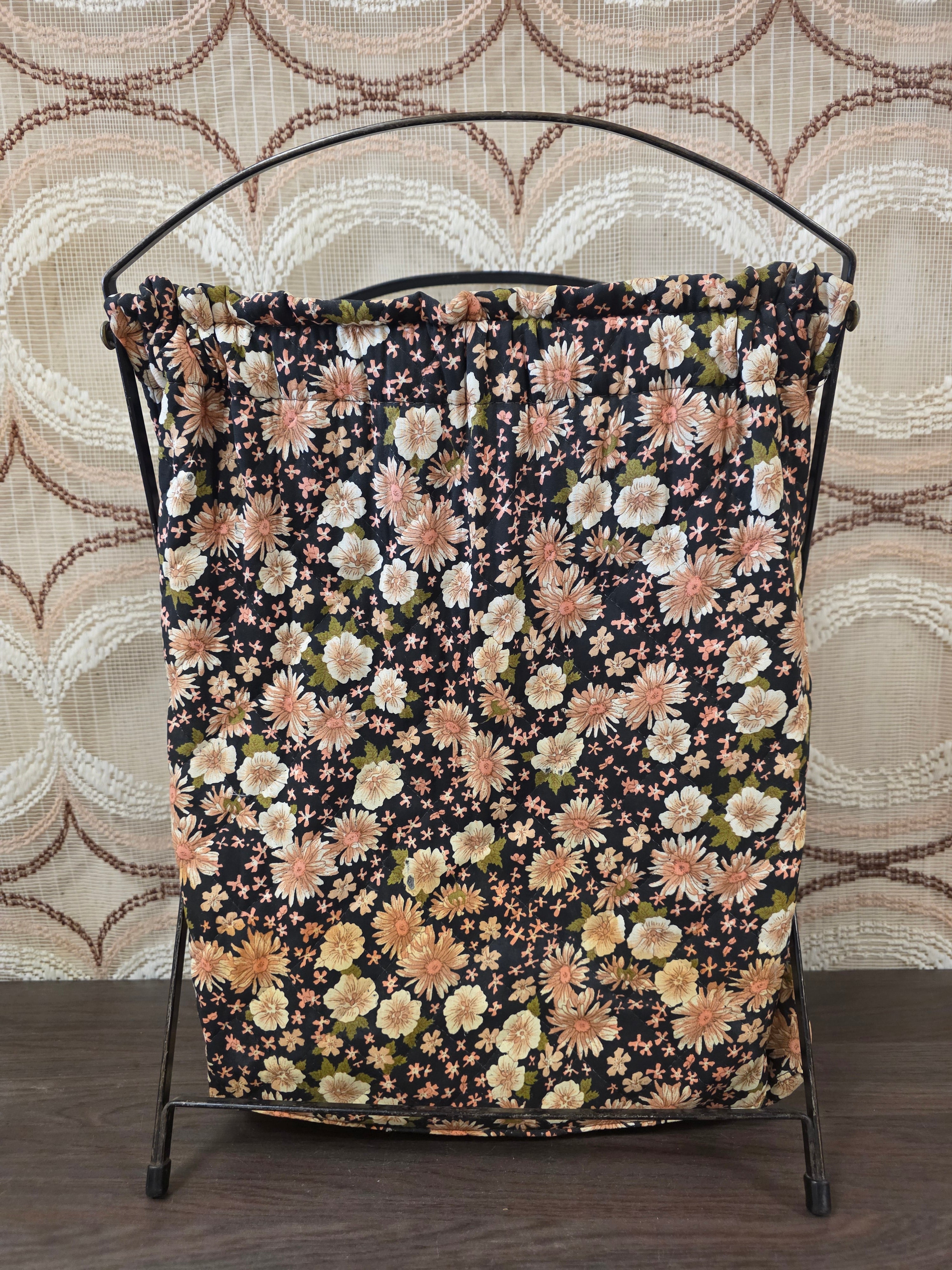 Vintage opvouwbare breimand met bloemenstof