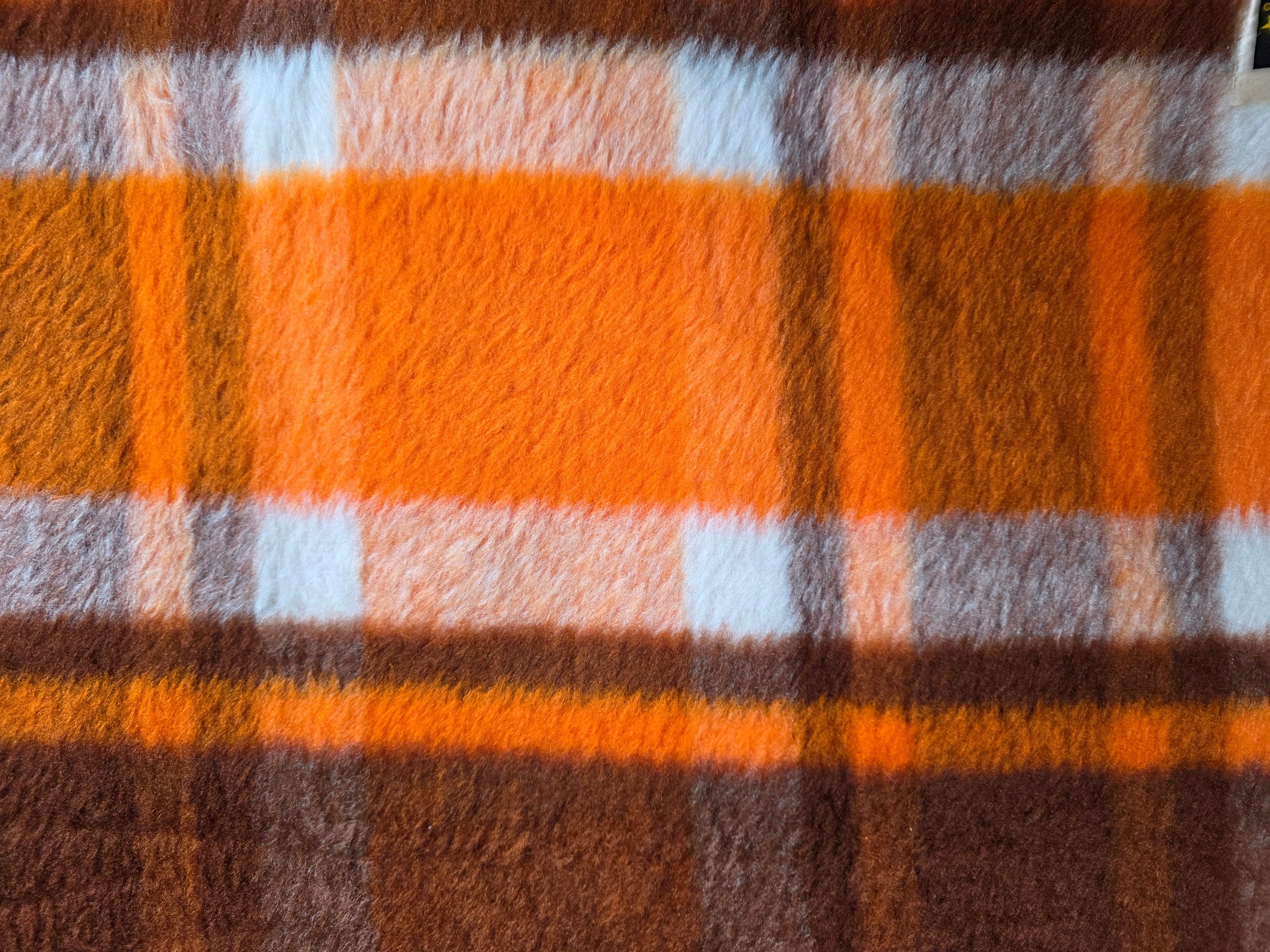 Vintage Didas deken oranje ruit 220x145 cm