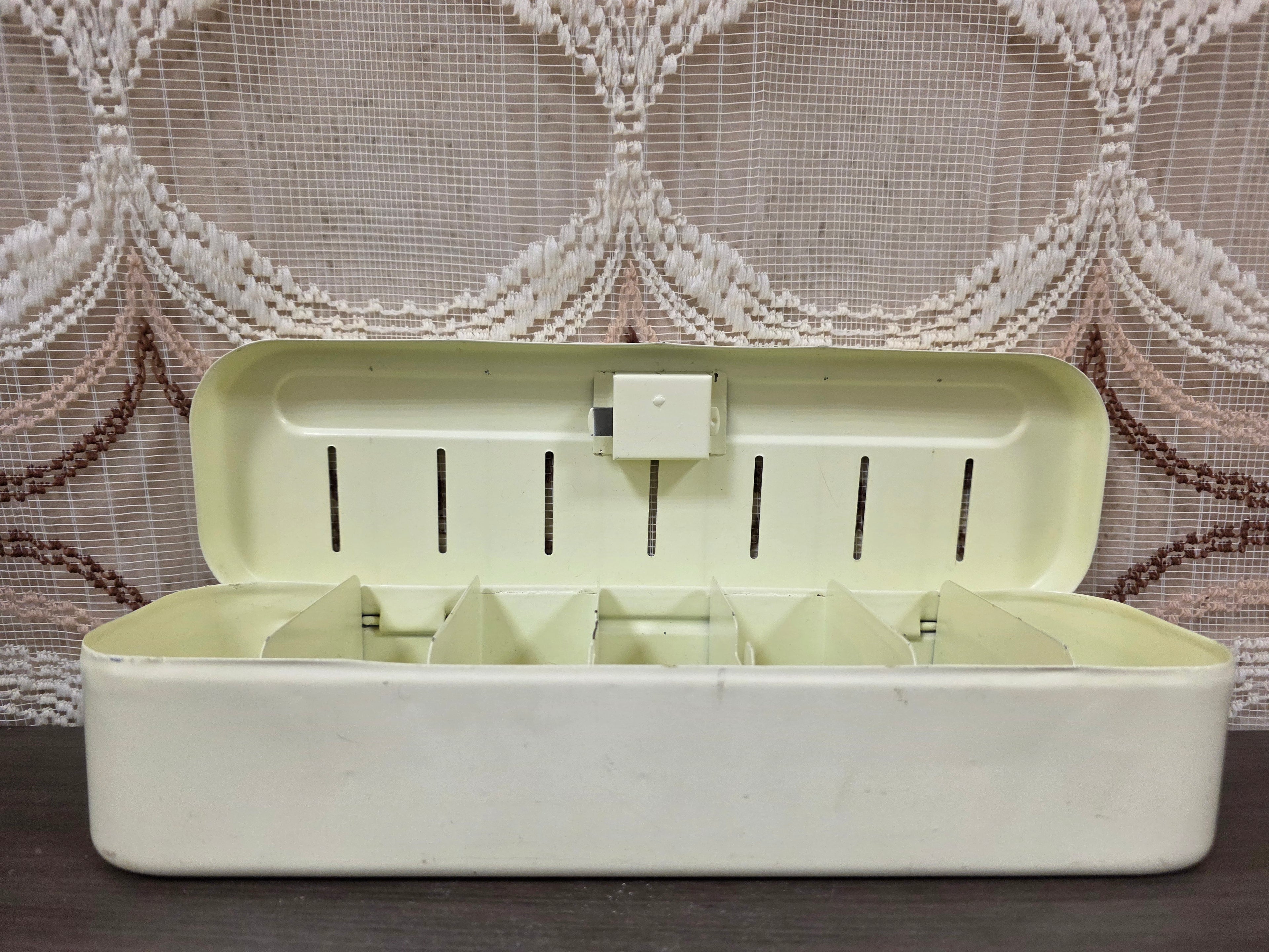 Brabantia vintage huishoudspaarpot creme