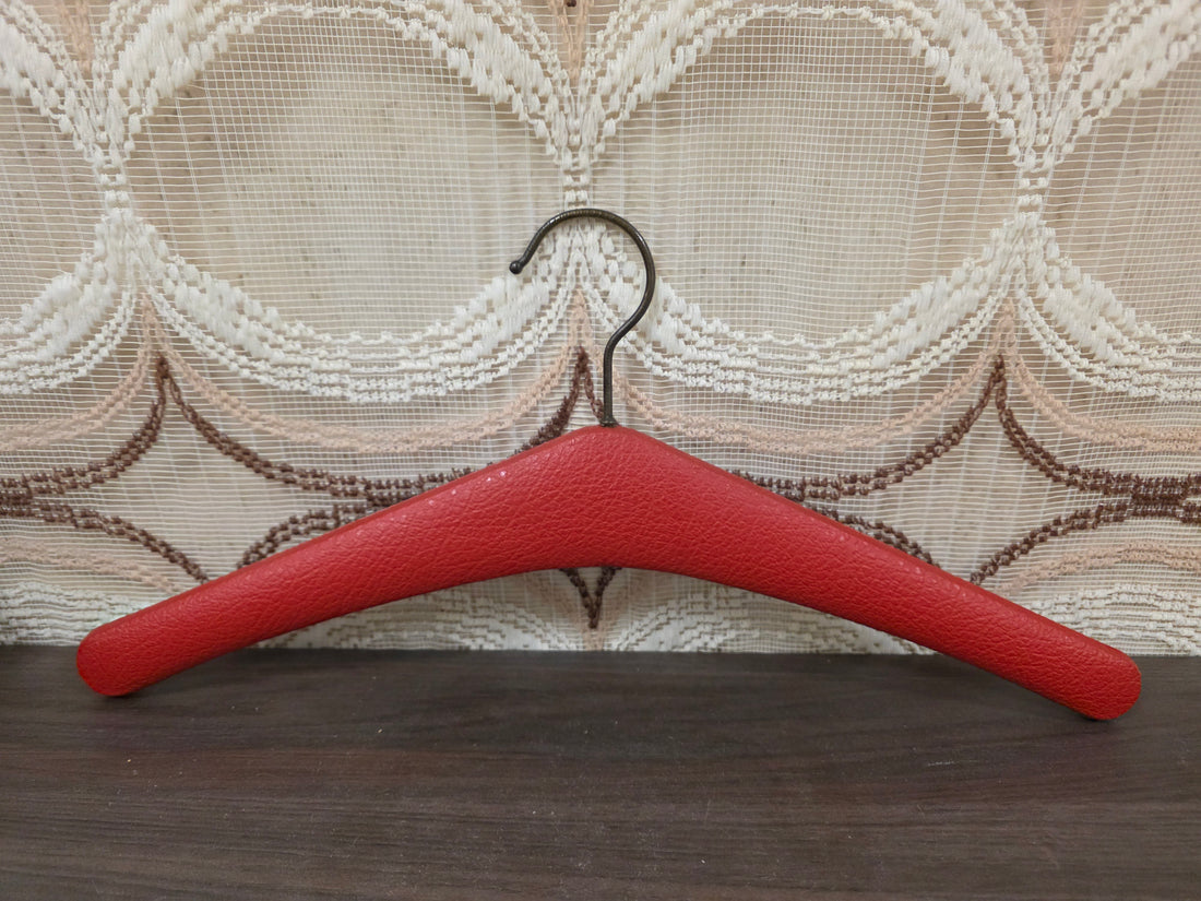 Skailederen kledinghanger rood