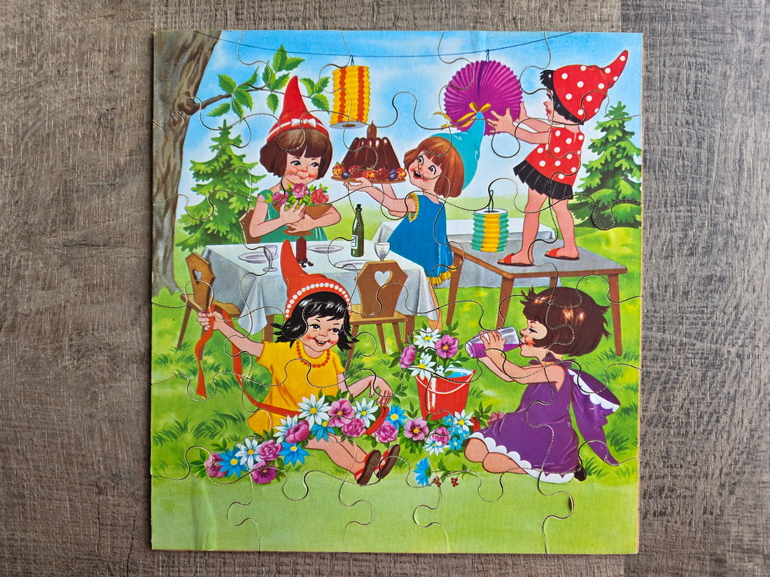 Kolibri houten puzzel 30 stukjes spelende kinderen