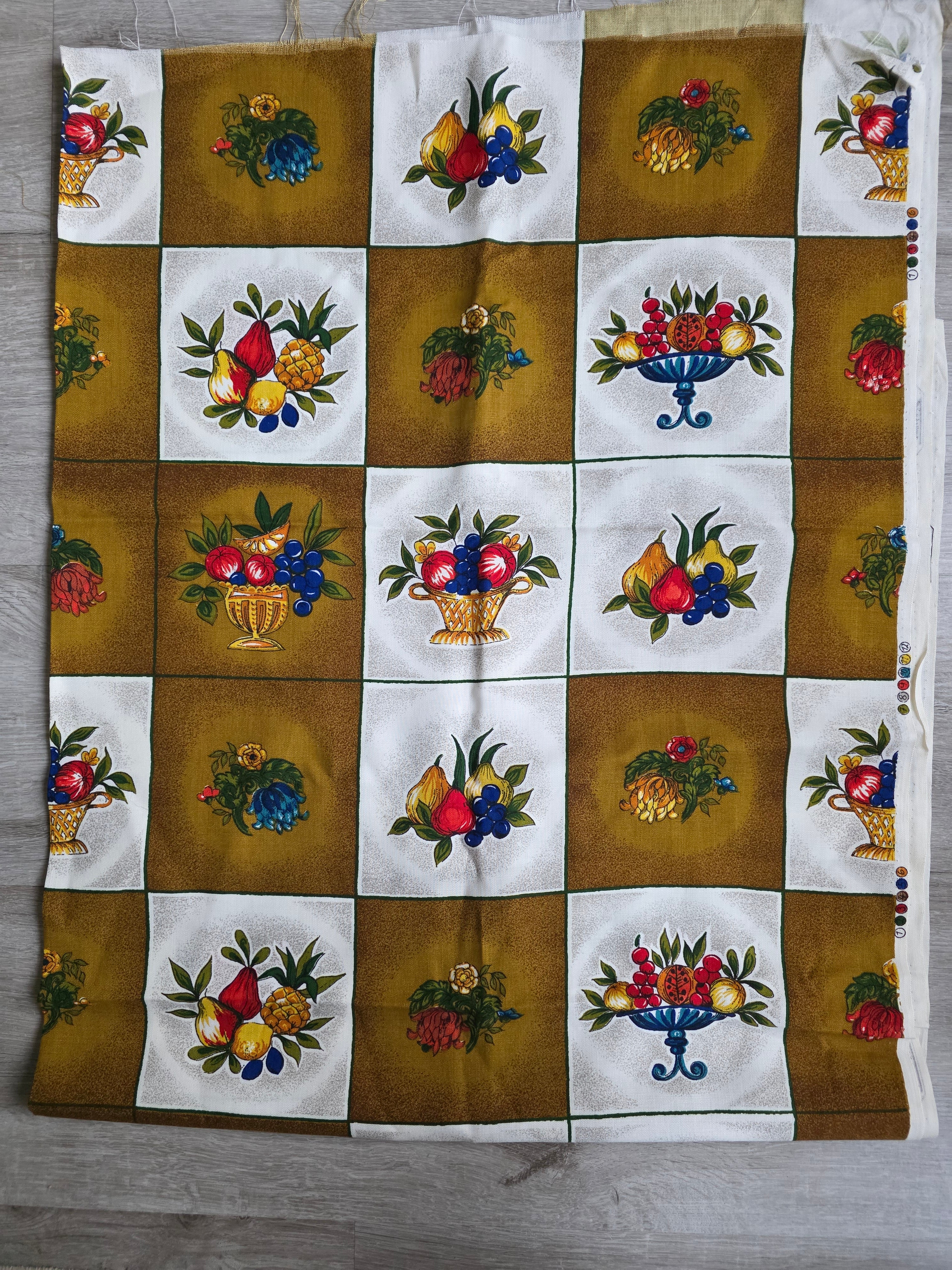 Vintage stof coupon Zantrel fruitmotief 133 x 120 cm