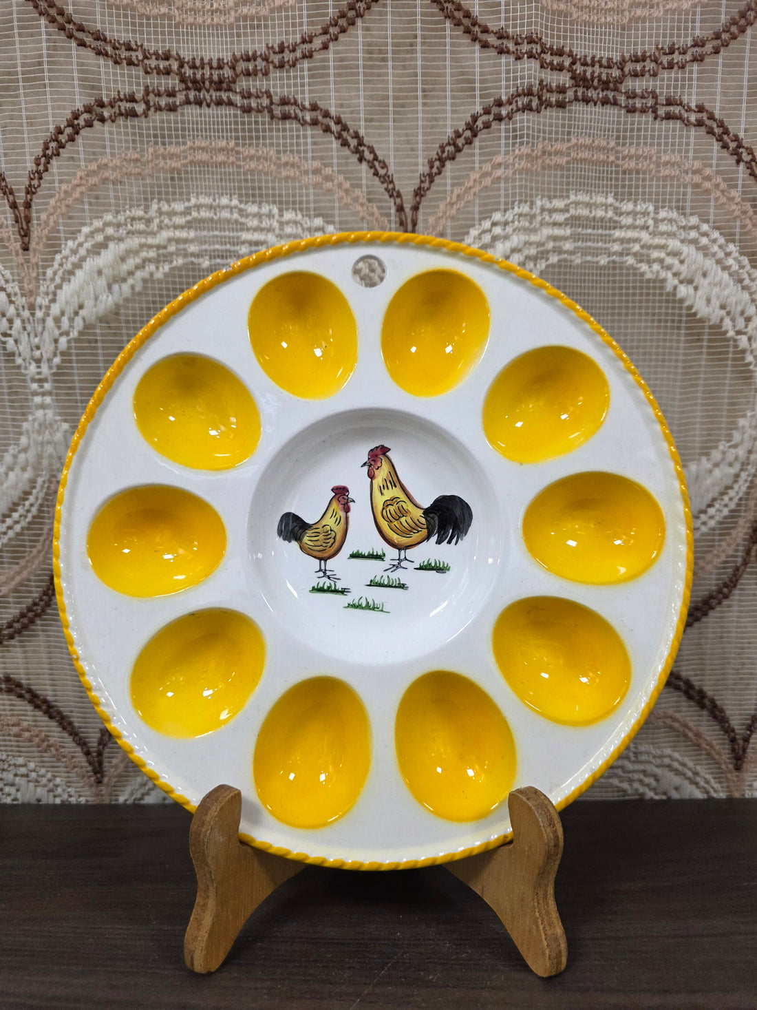 Bord voor gevulde eieren geel wit 23 cm