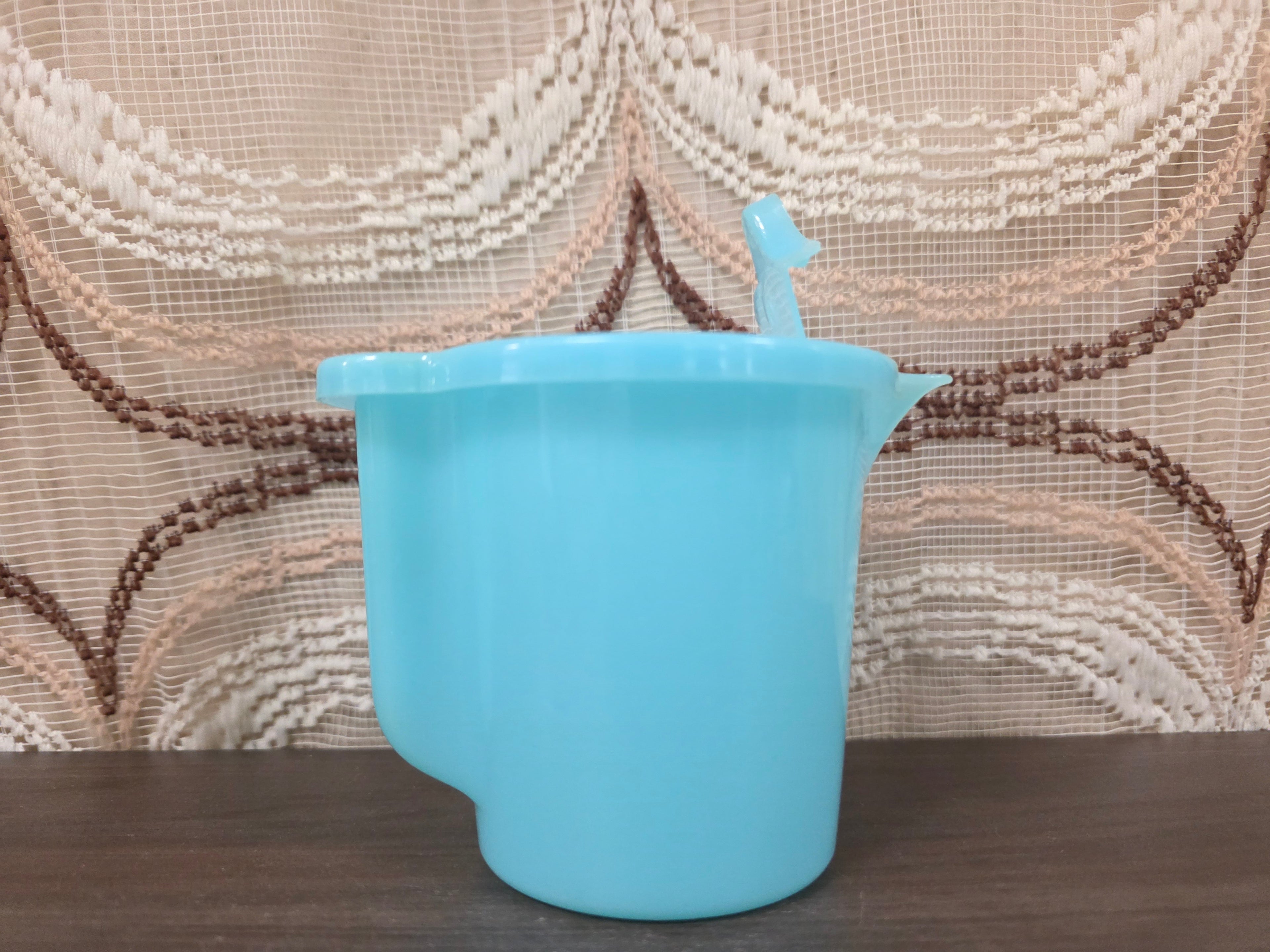 Vintage Tupperware kannetje pastel blauw
