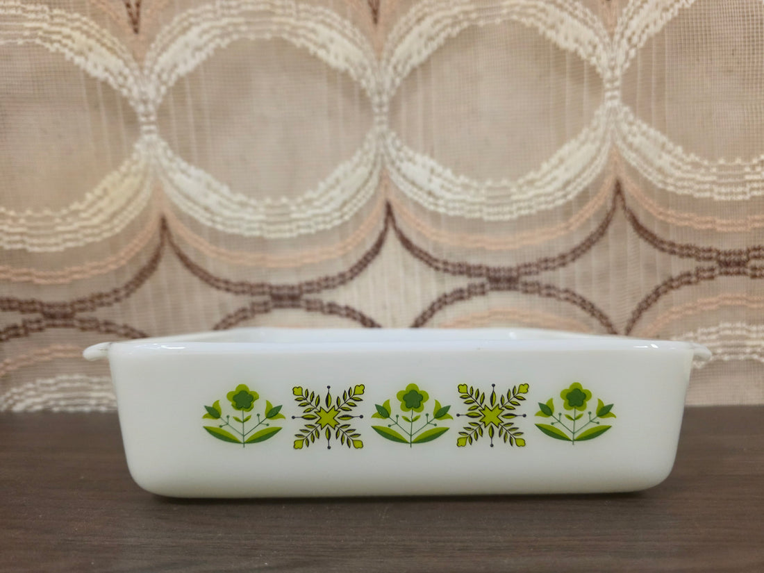 Vintage vierkante ovenschaal Anchor Hocking groen bloemenmotief