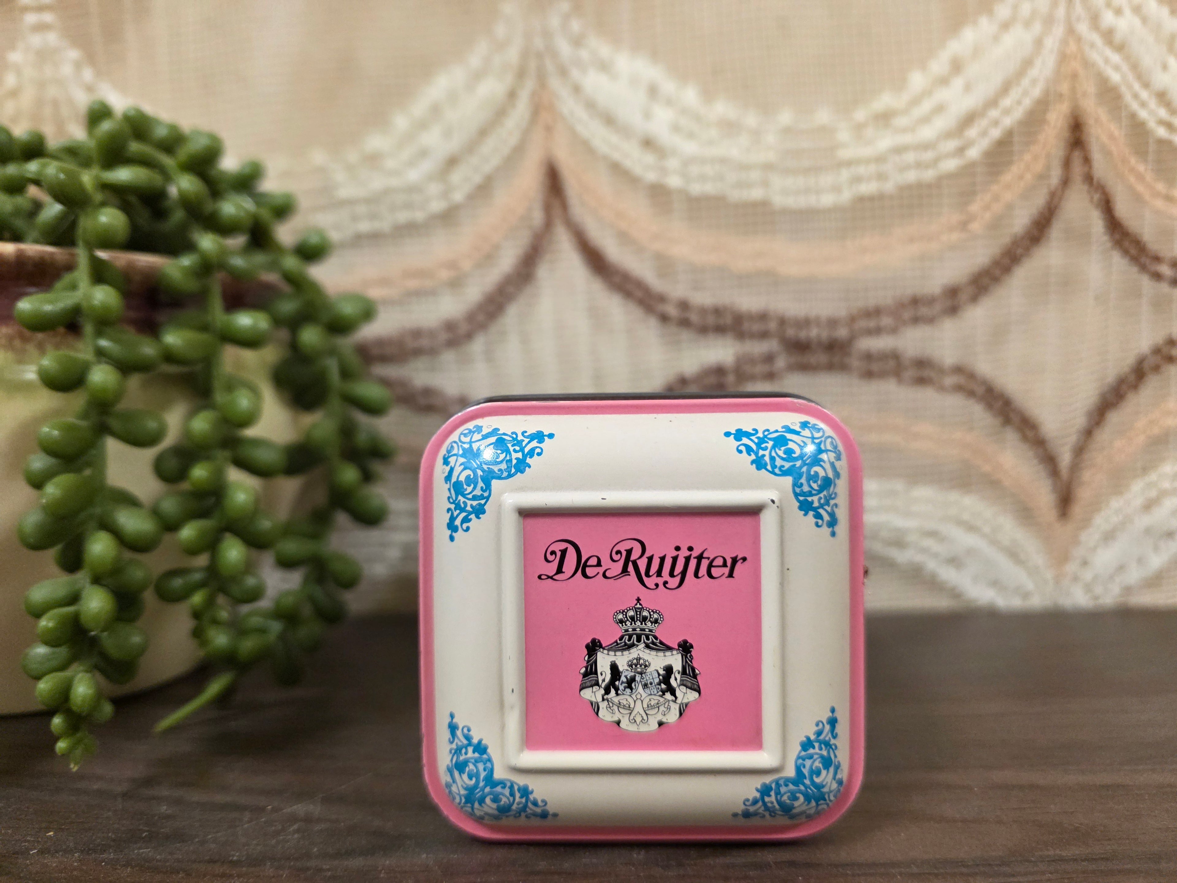 Vintage blik De Ruijter rose & witte muisjes