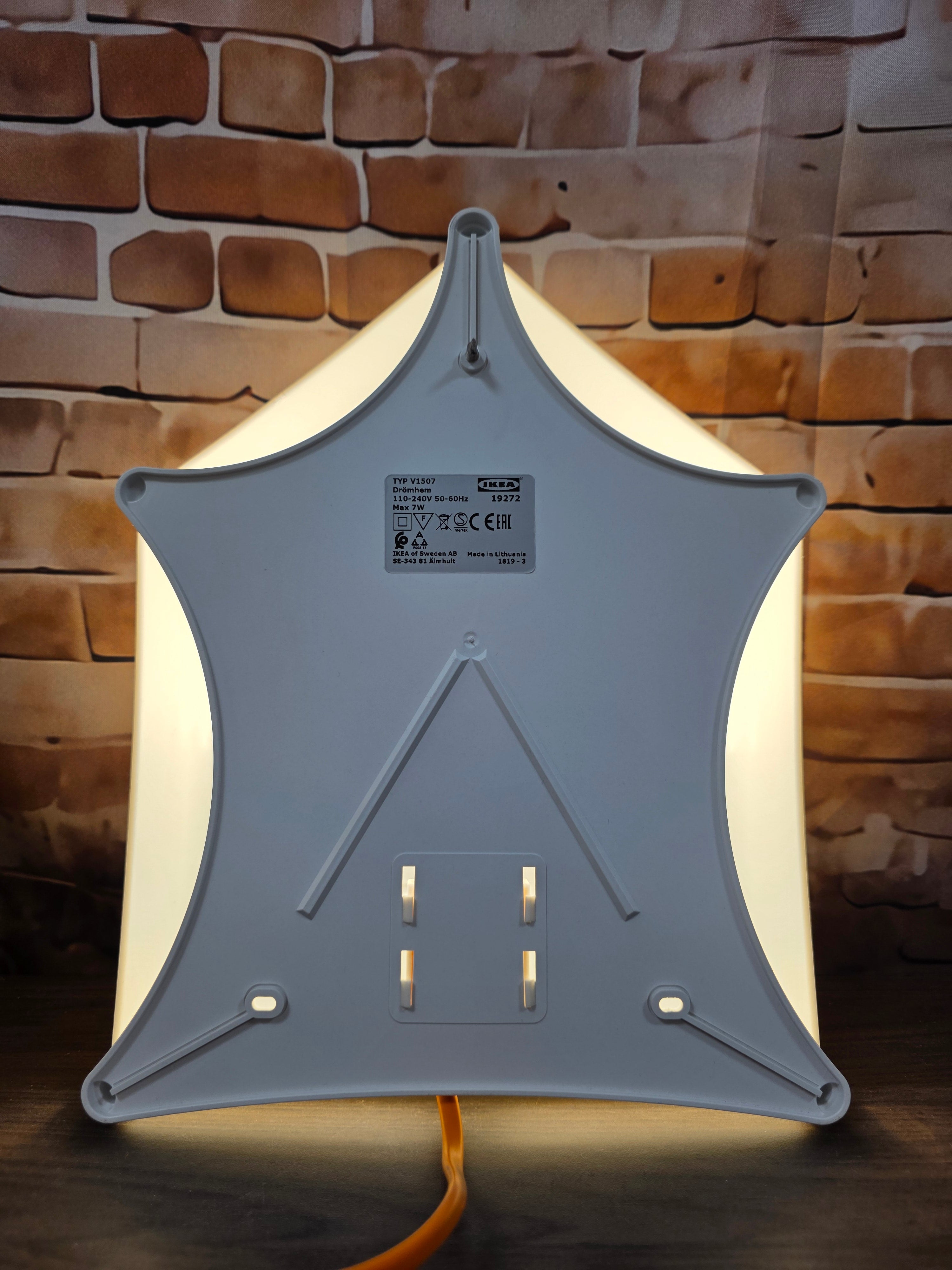 IKEA Drömhëm lamp huisje wandlamp wit