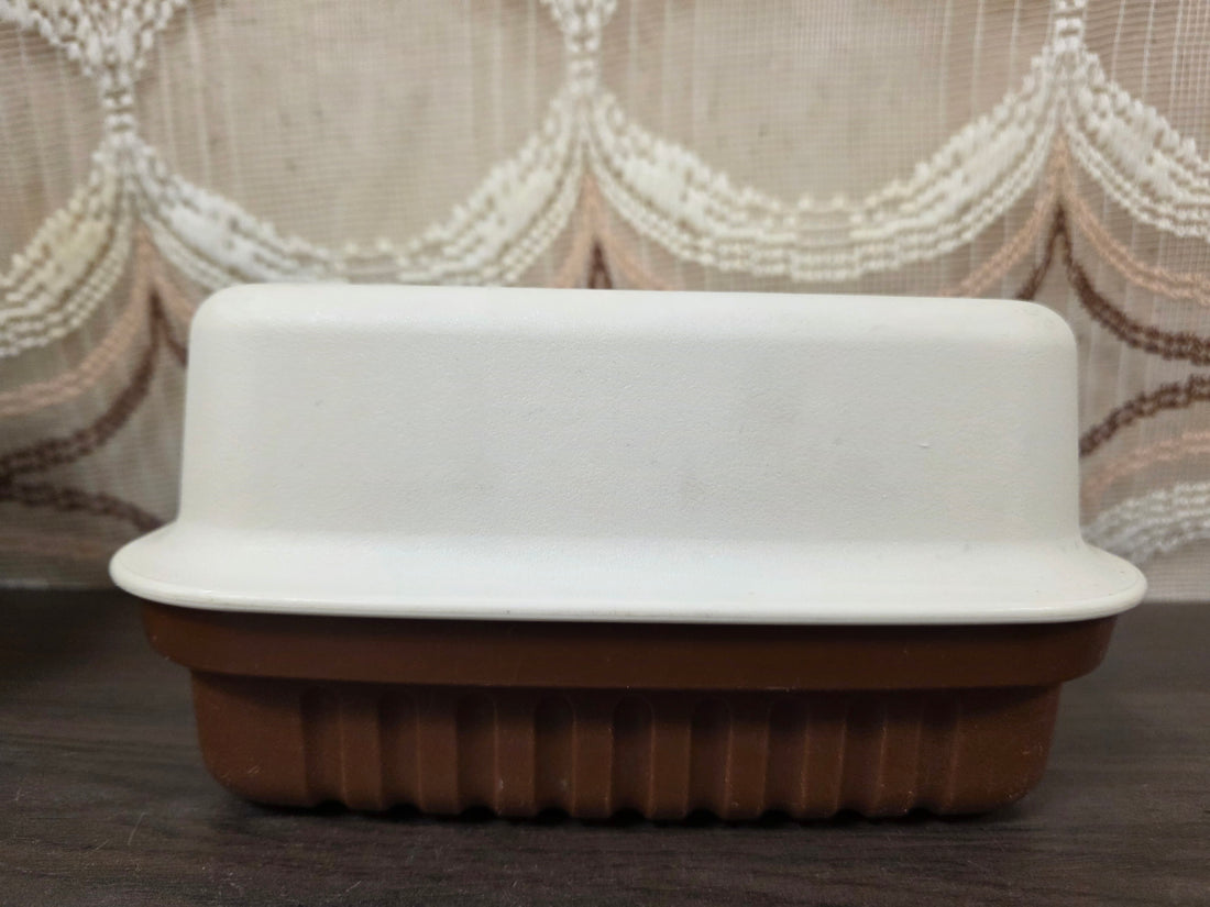 Tupperware Kornuit kaasdoos bruin crème