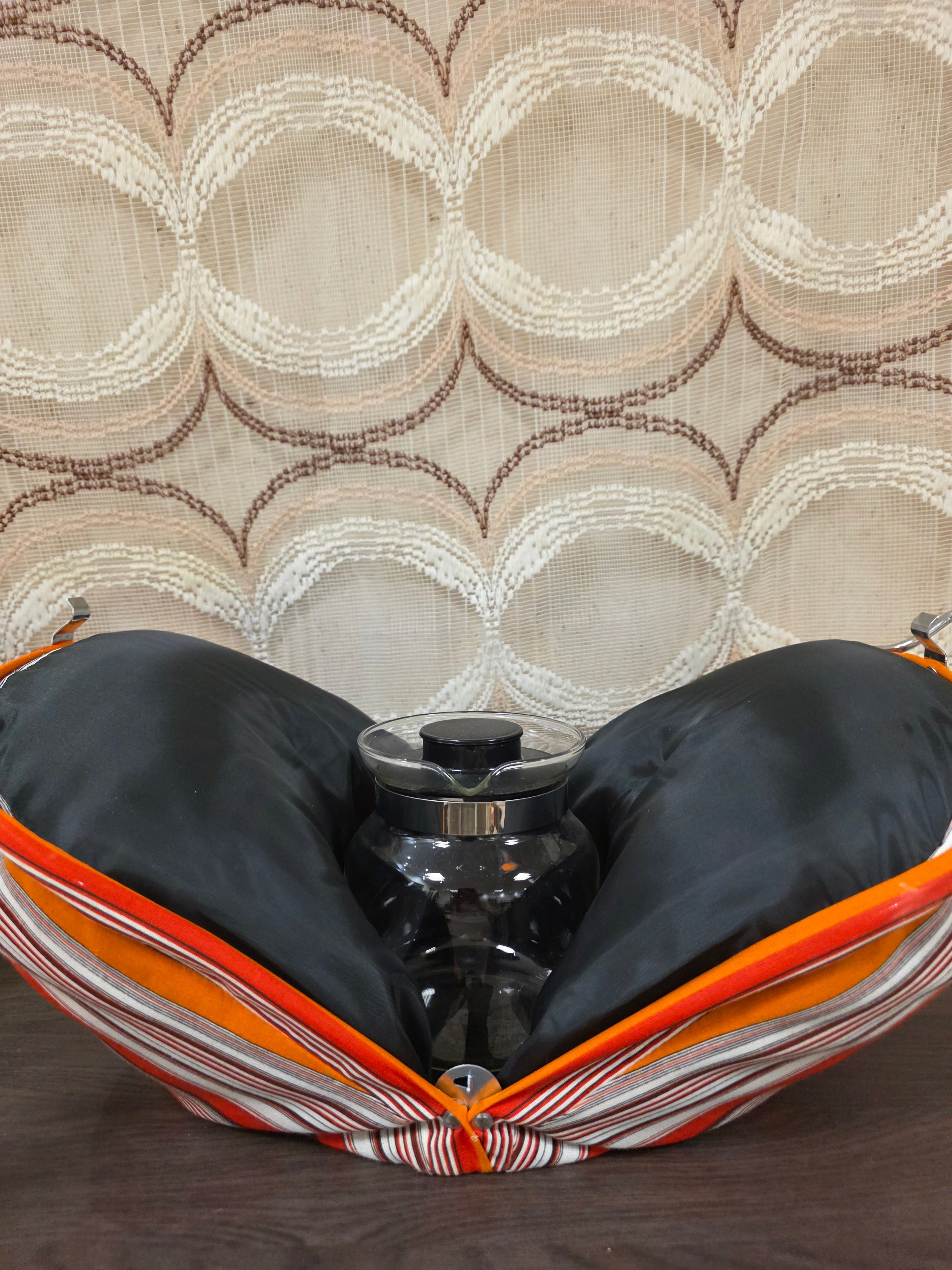 Vintage theebeurs met knip gestreept