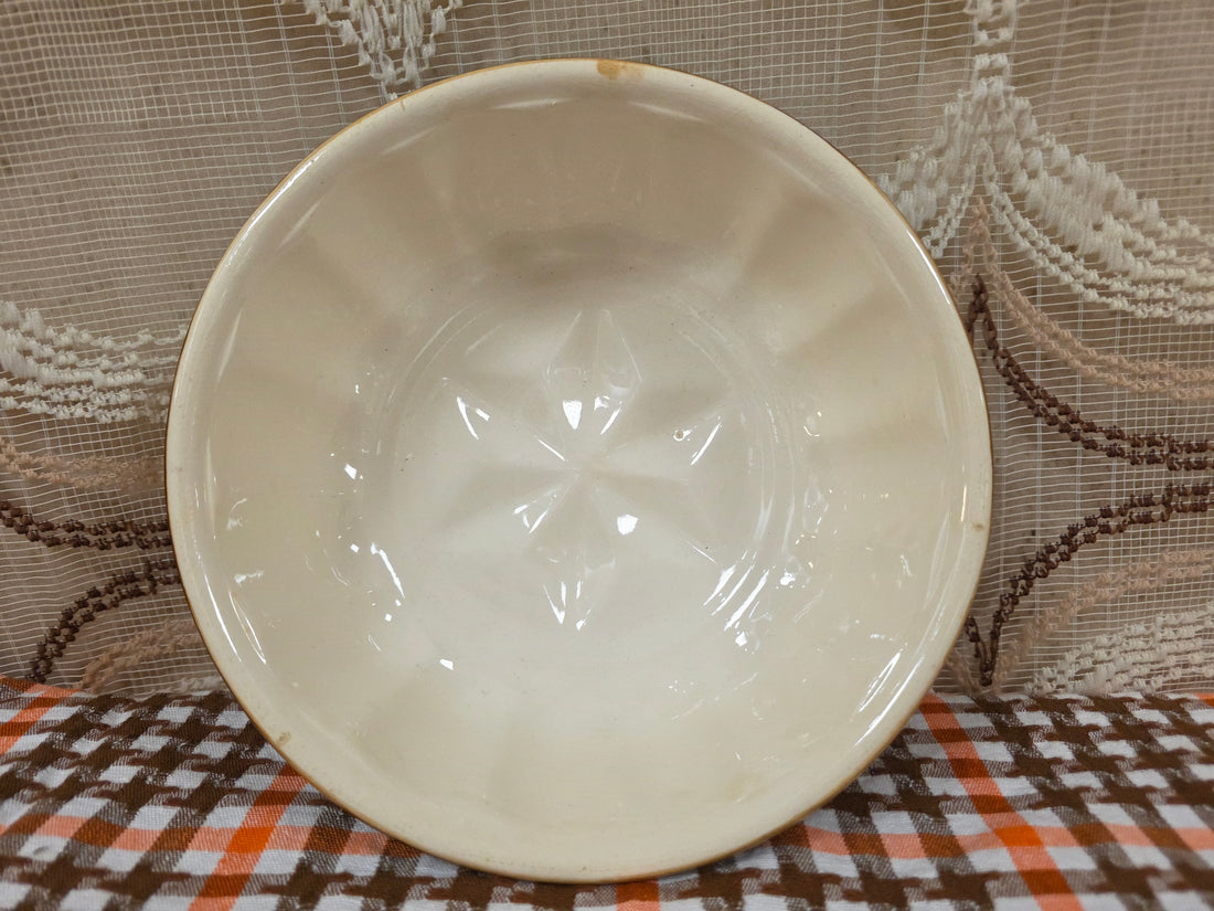 Vintage puddingvorm keramiek bruin stervorm