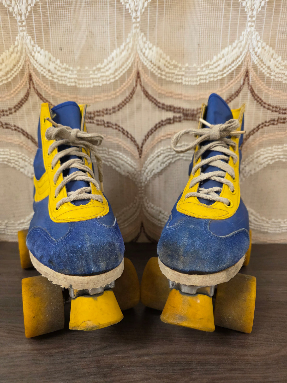 Rolschaatsen blauw geel maat 38