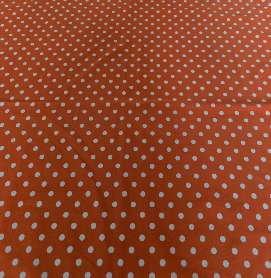 Retro ledikant laken – oranje met witte polkadots