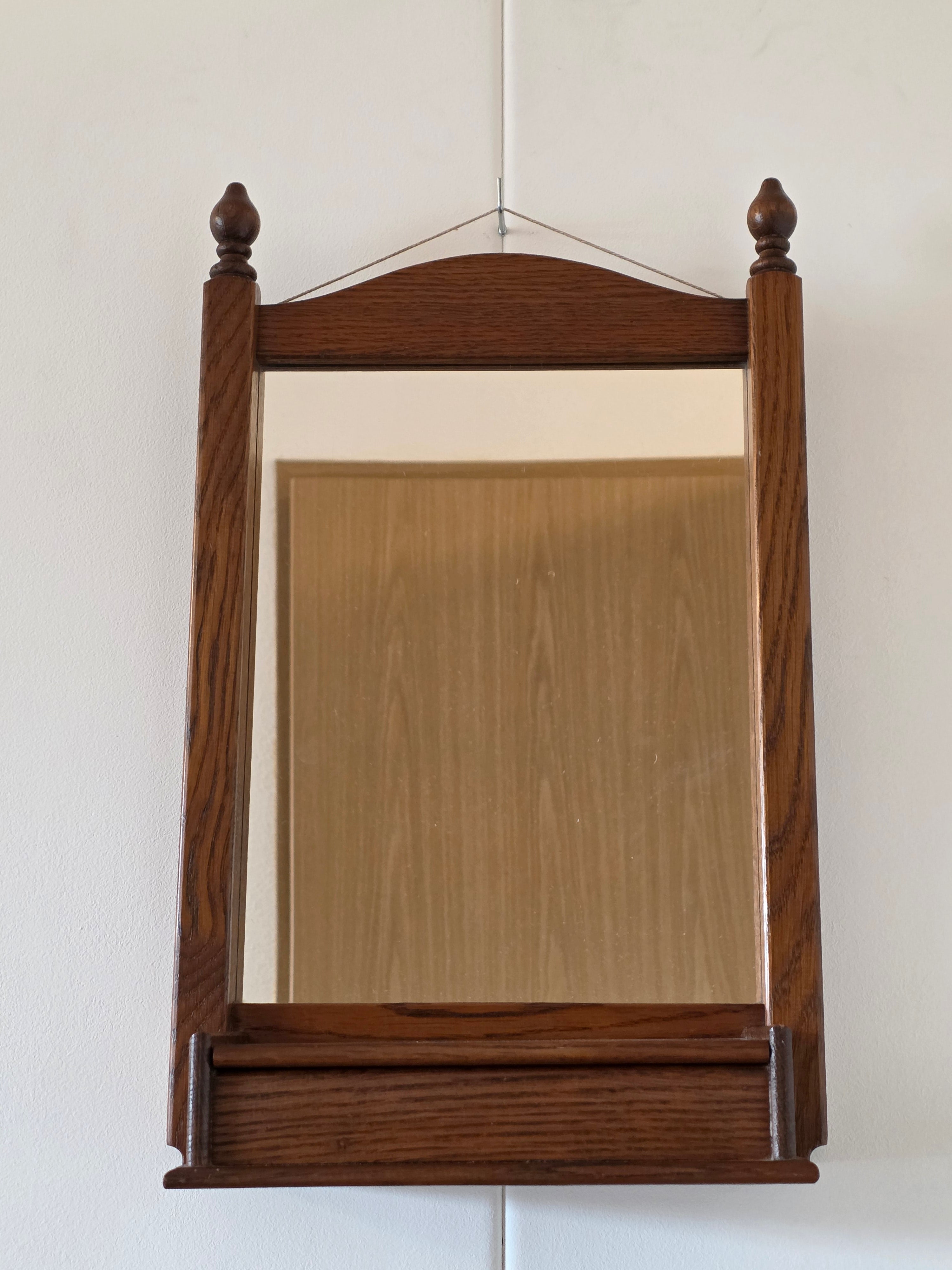 Spiegel Meubelfabriek Oisterwijk eikenhout met opbergvak