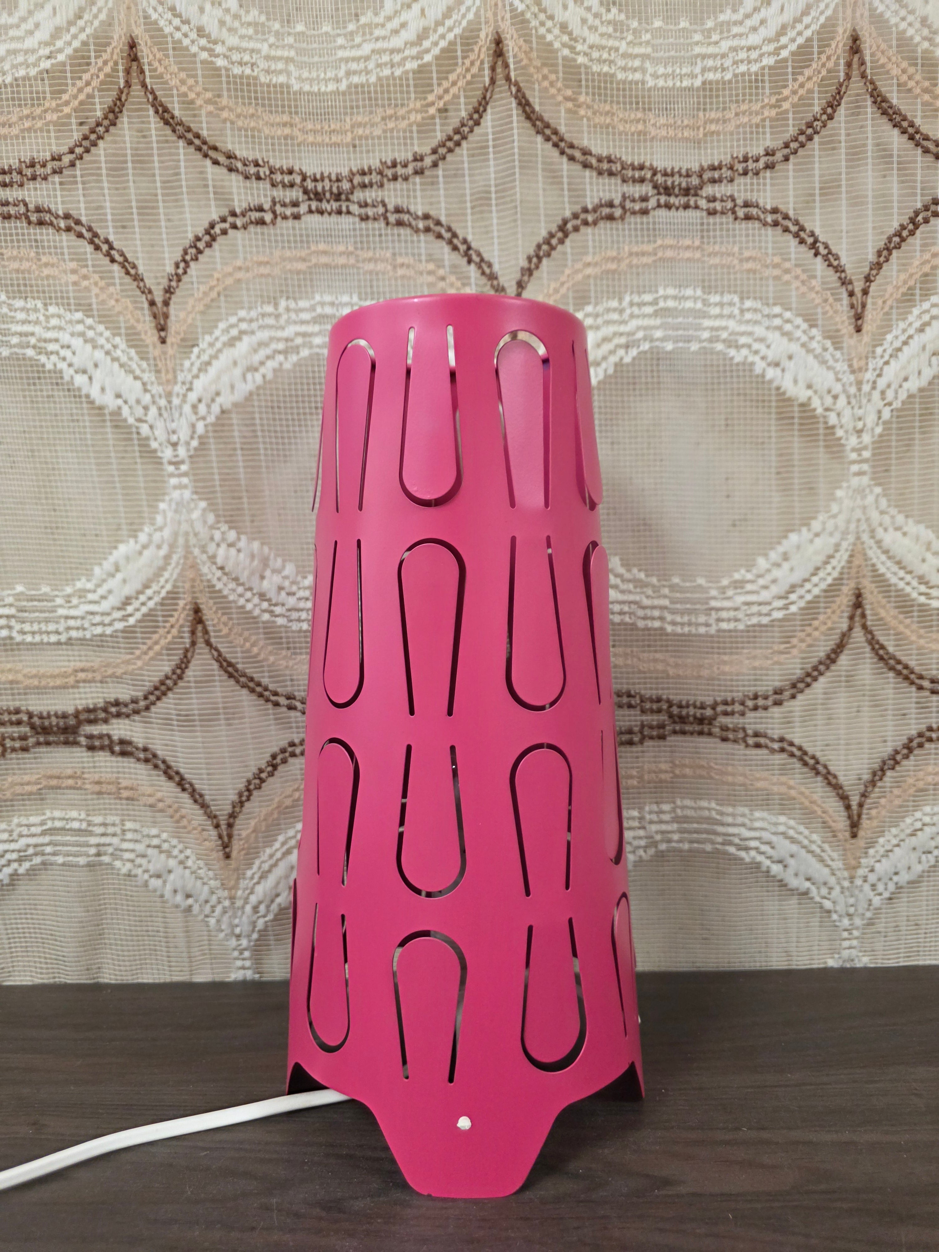 Ikea Kajuta tafellamp David Wahl roze jaren 90