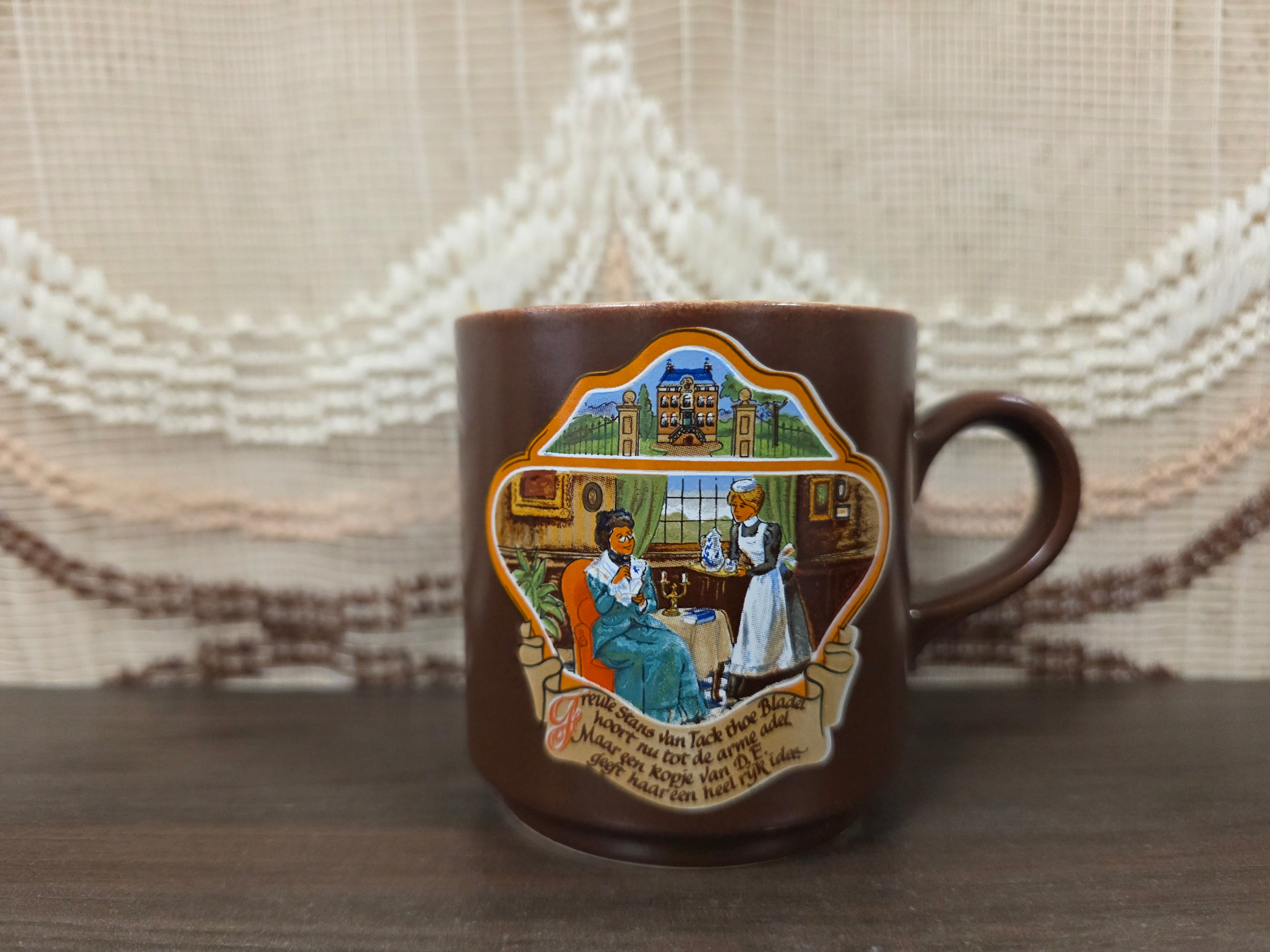 Villeroy Boch Douwe Egberts koffie beker "Freule Stans"