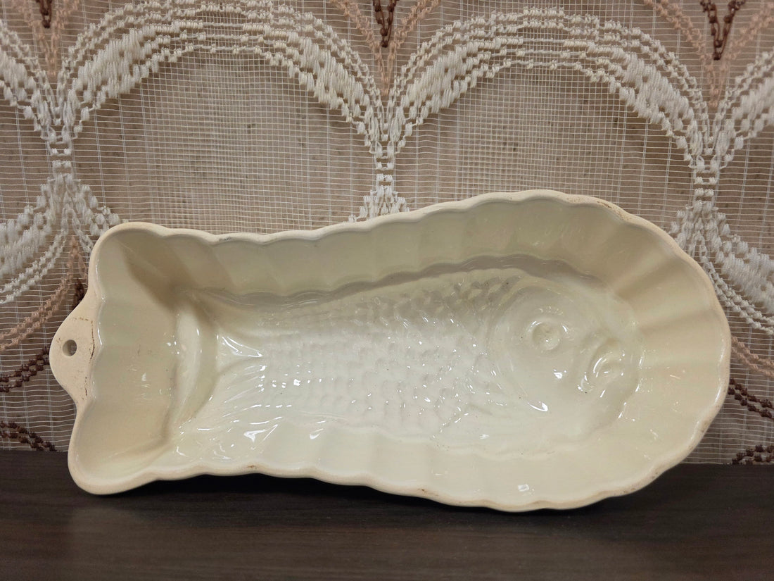 Vintage puddingvorm vis keramiek