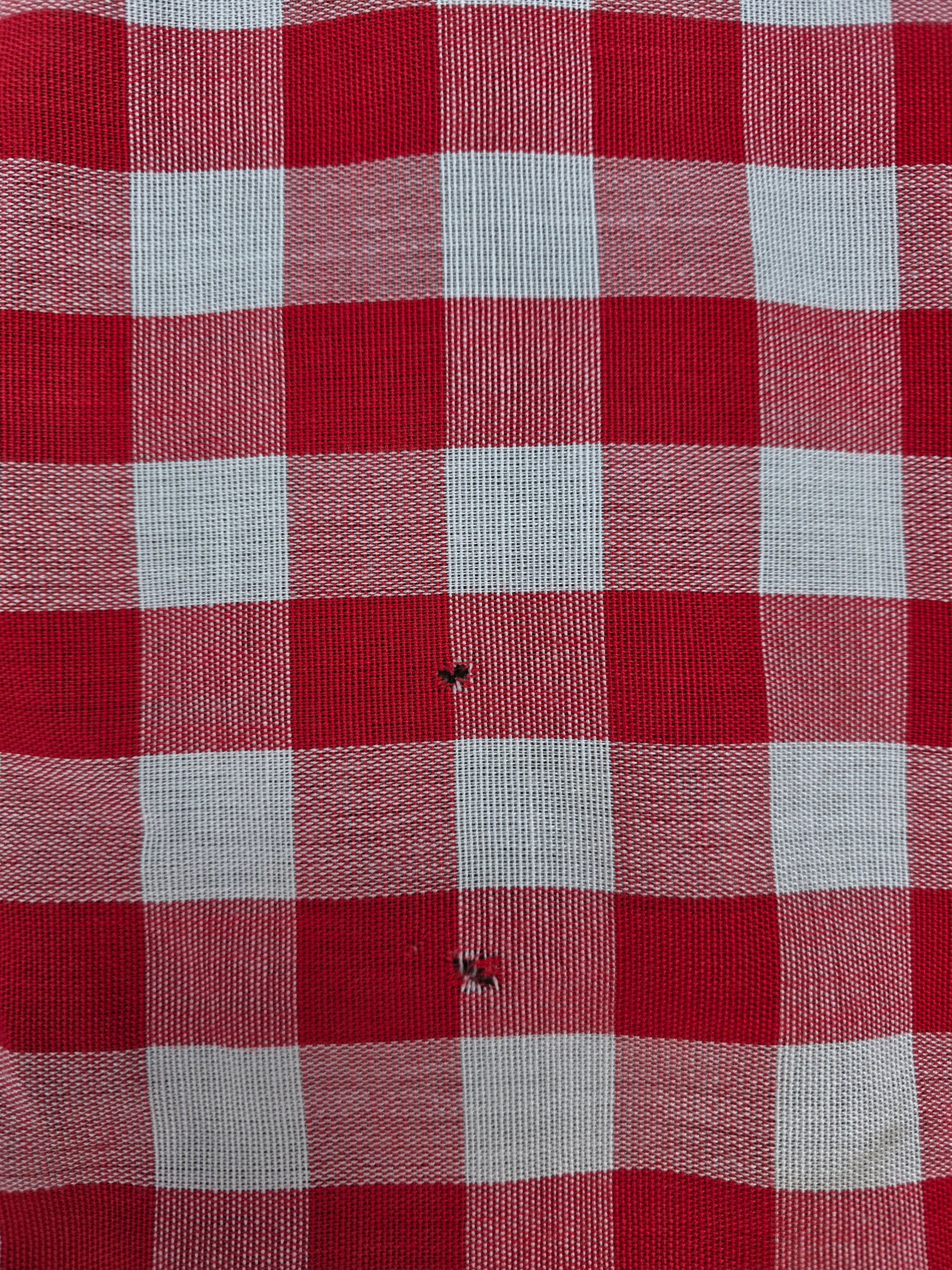 Vintage tafelkleed rood-wit geruit 152 x 190 cm