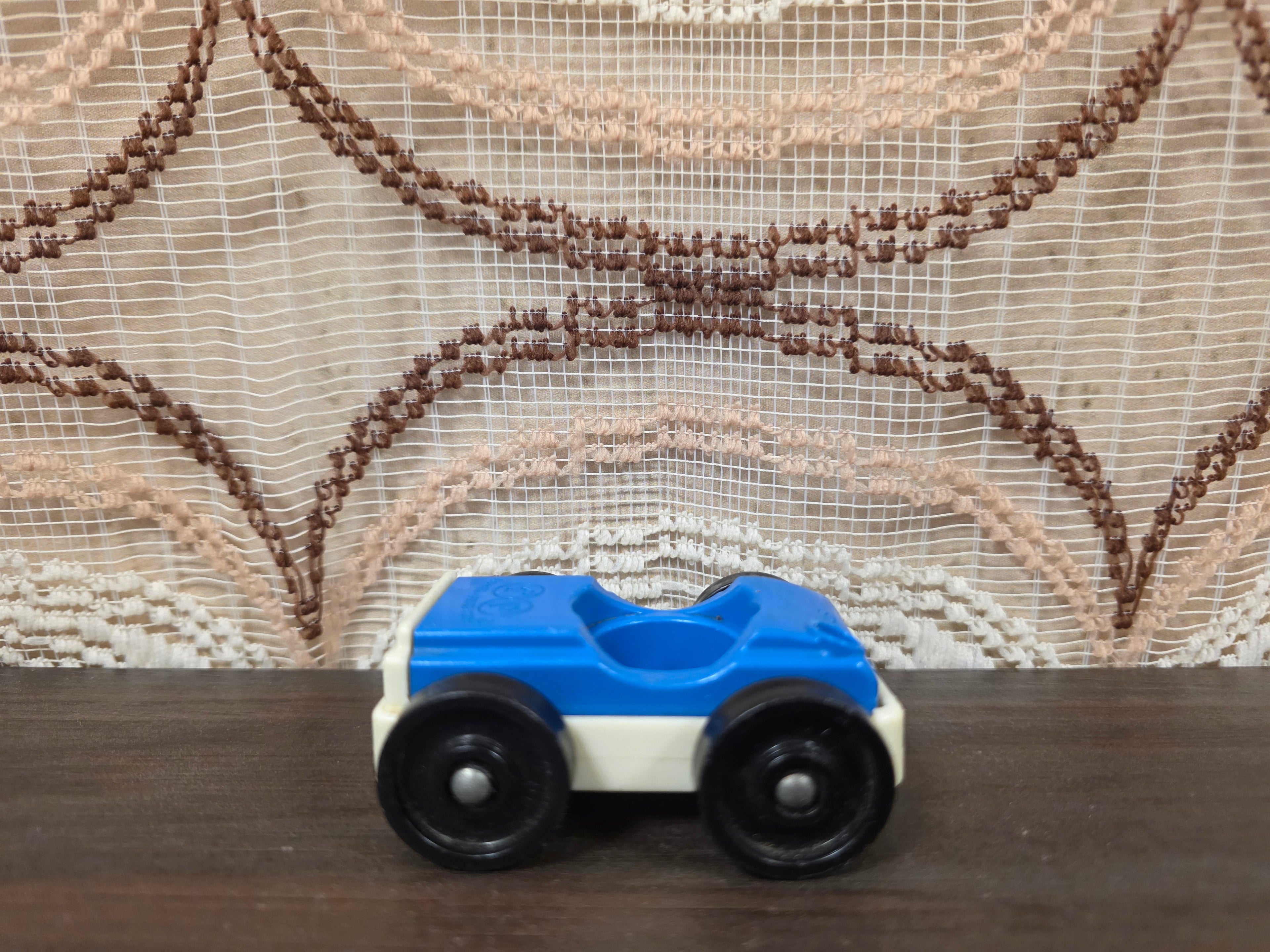 Fisher-Price auto blauw wit