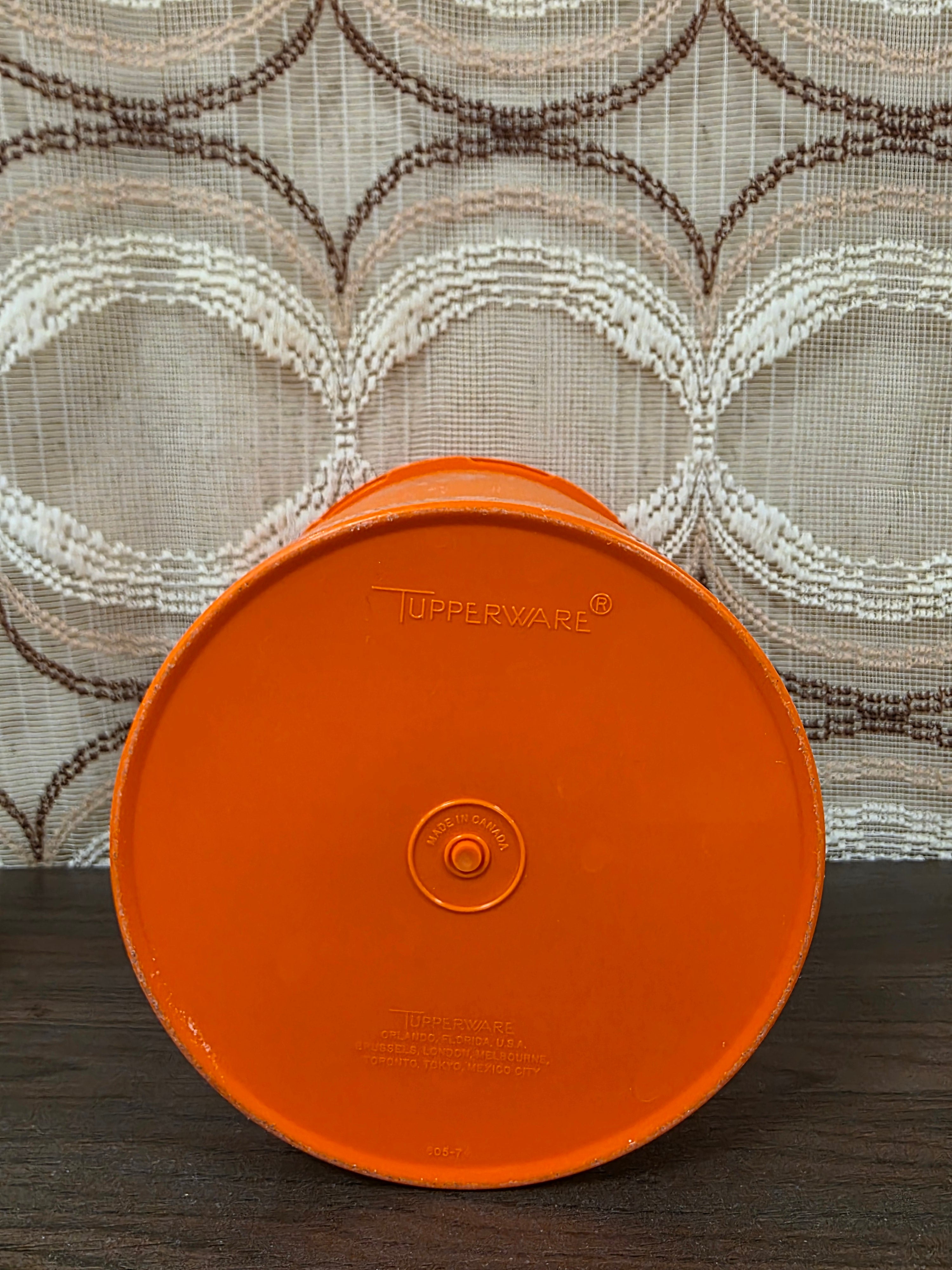 Tupperware voorraadbus oranje sterdeksel 21,5 cm