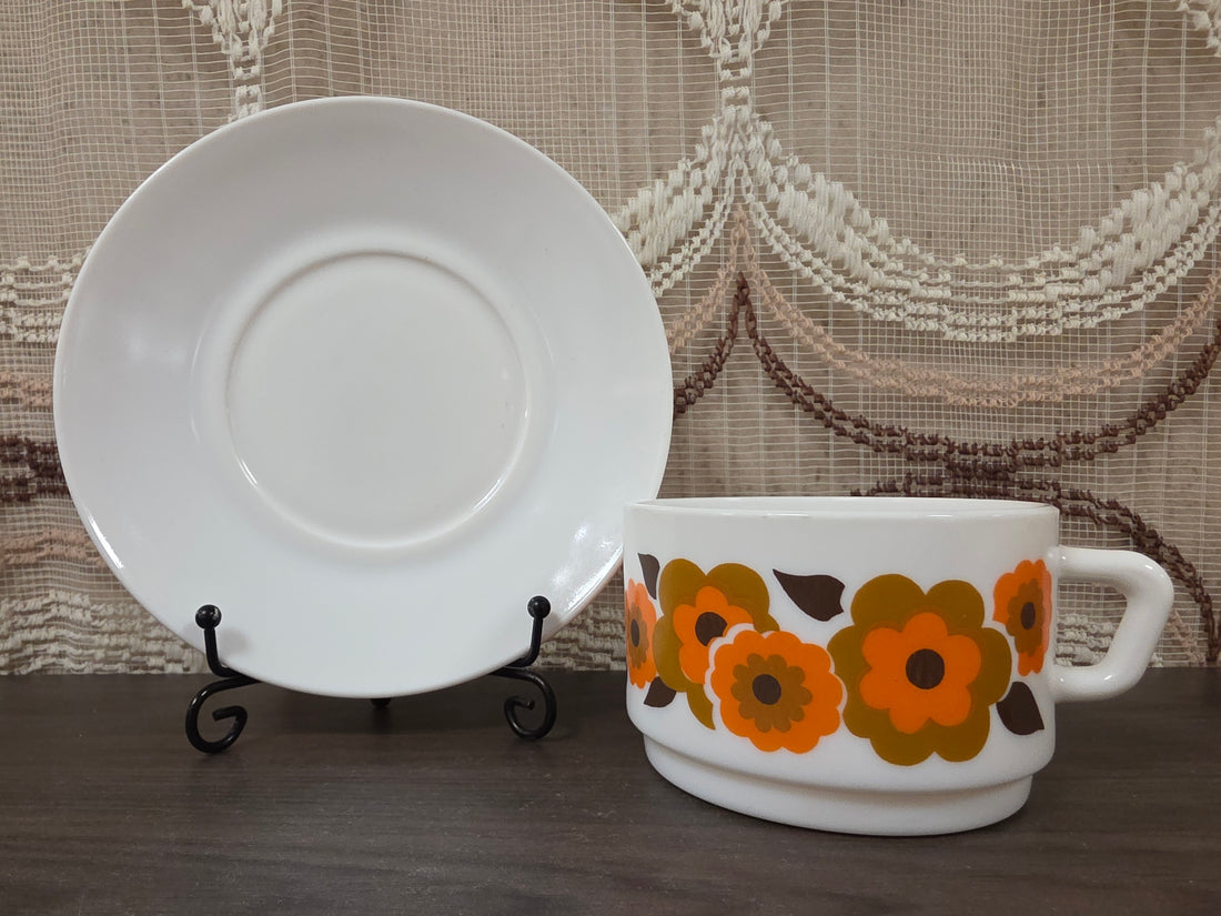 Arcopal France Lotus grote kop en schotel oranje / bruin