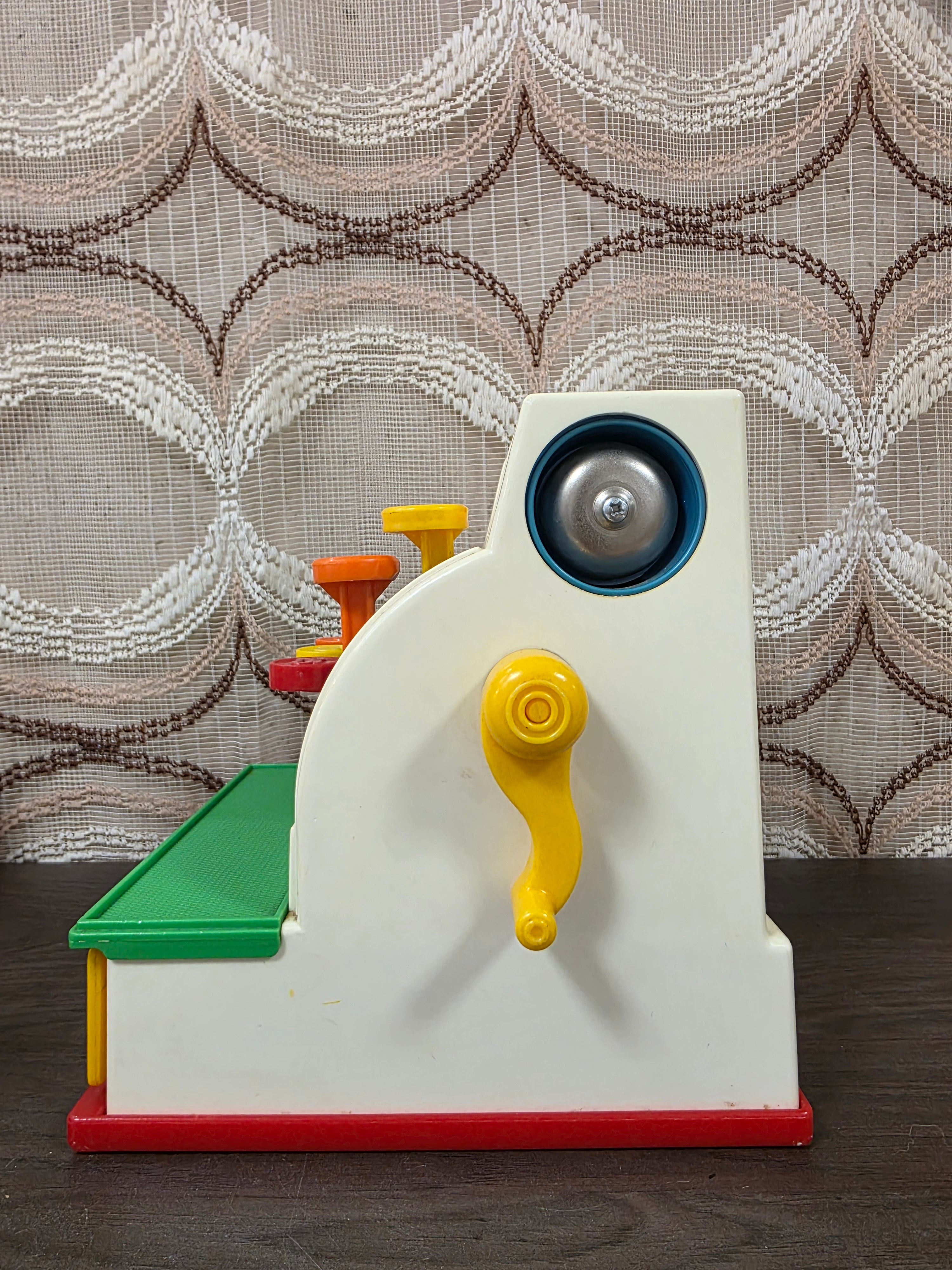 Fisher Price kassa - compleet met gekleurde munten
