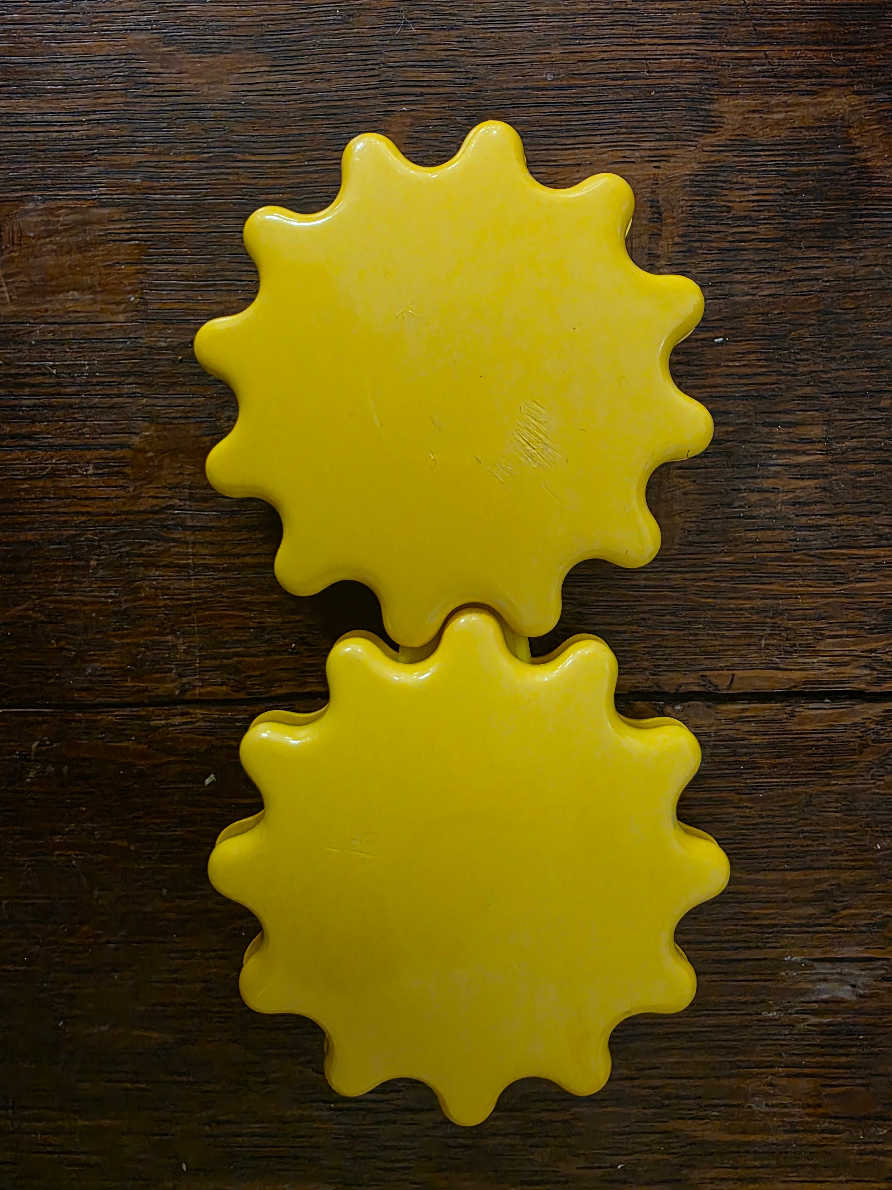 Ambi Toys tweeling rammelaar zonnetjes
