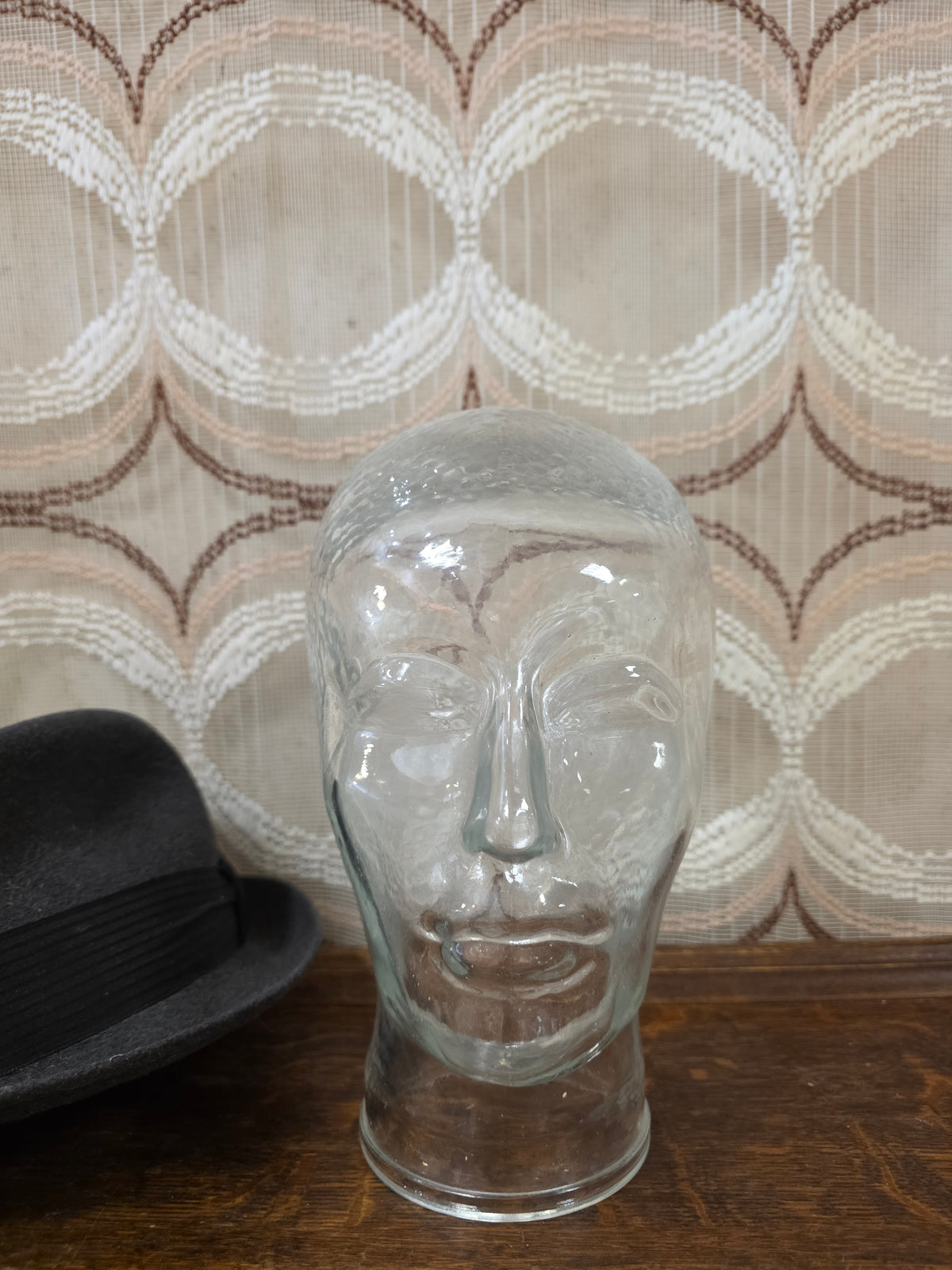 Vintage persglas hoedenhoofd / mannequinkop