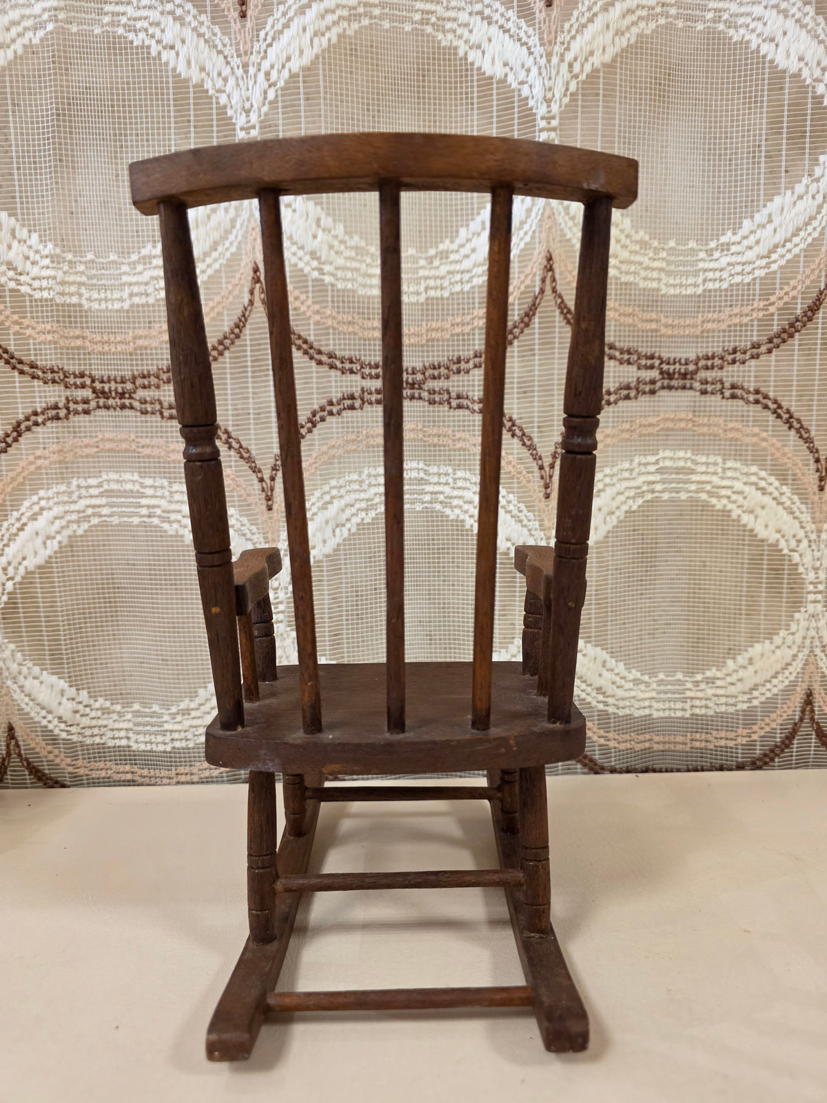 Houten poppen schommelstoel vintage