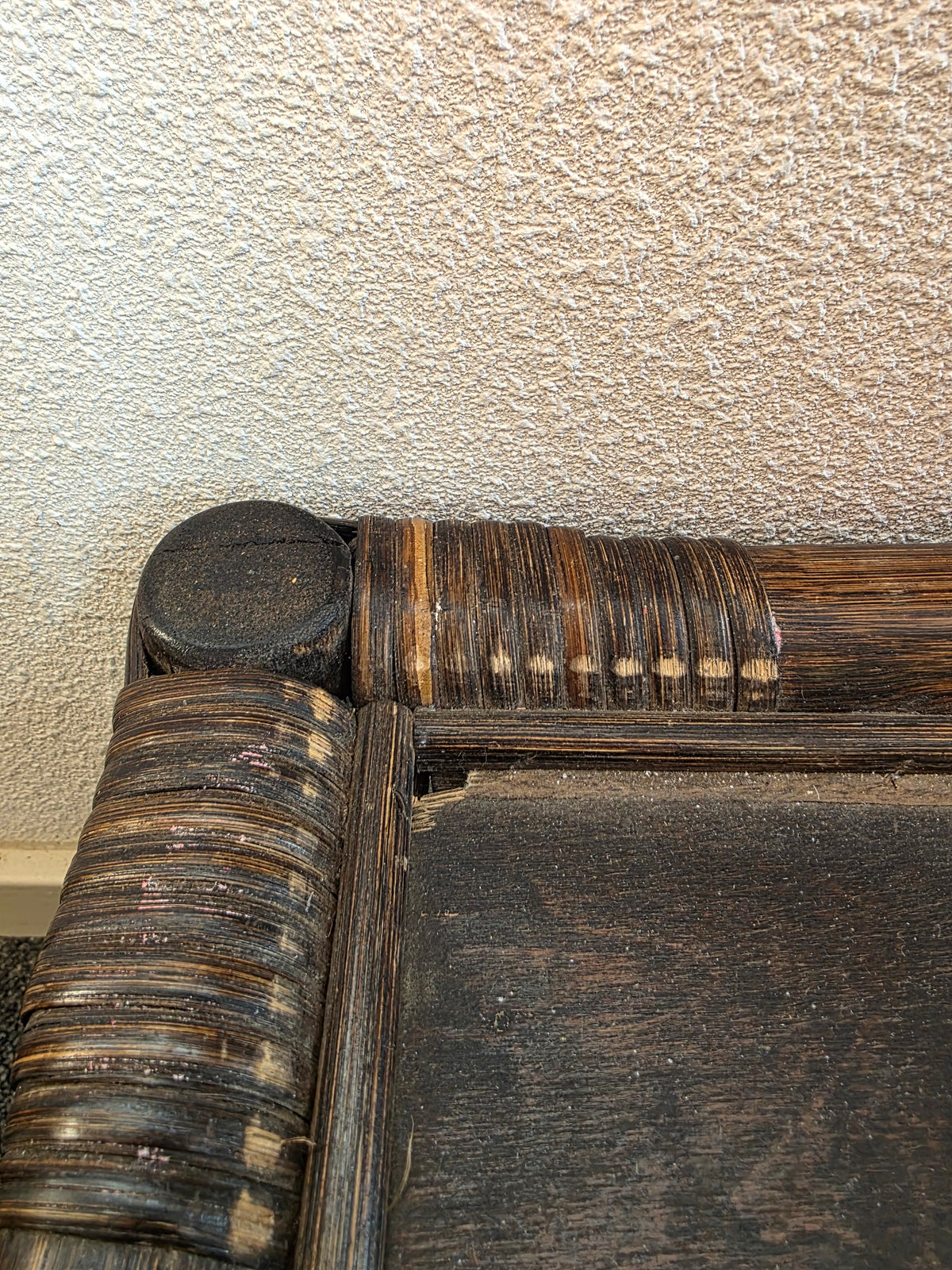 Houten vintage rotan plantentafeltje 25 cm
