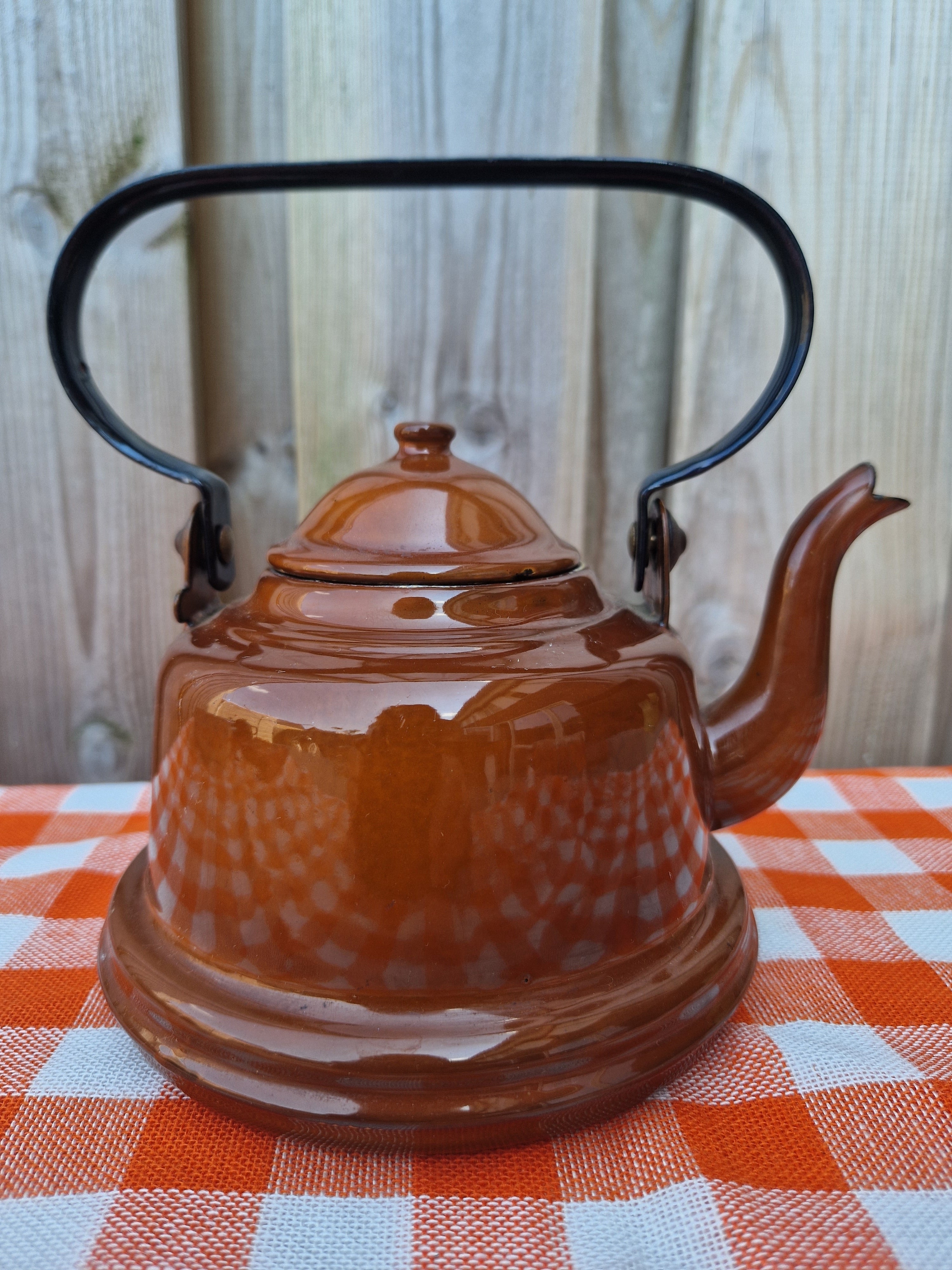 Bruine emaille zakketel