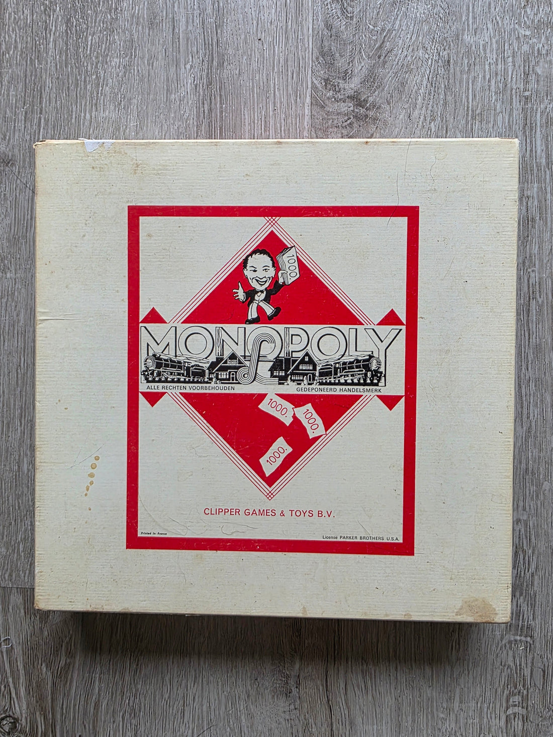 Vintage Monopoly bordspel van Clipper met originele doos en complete spelinhoud.