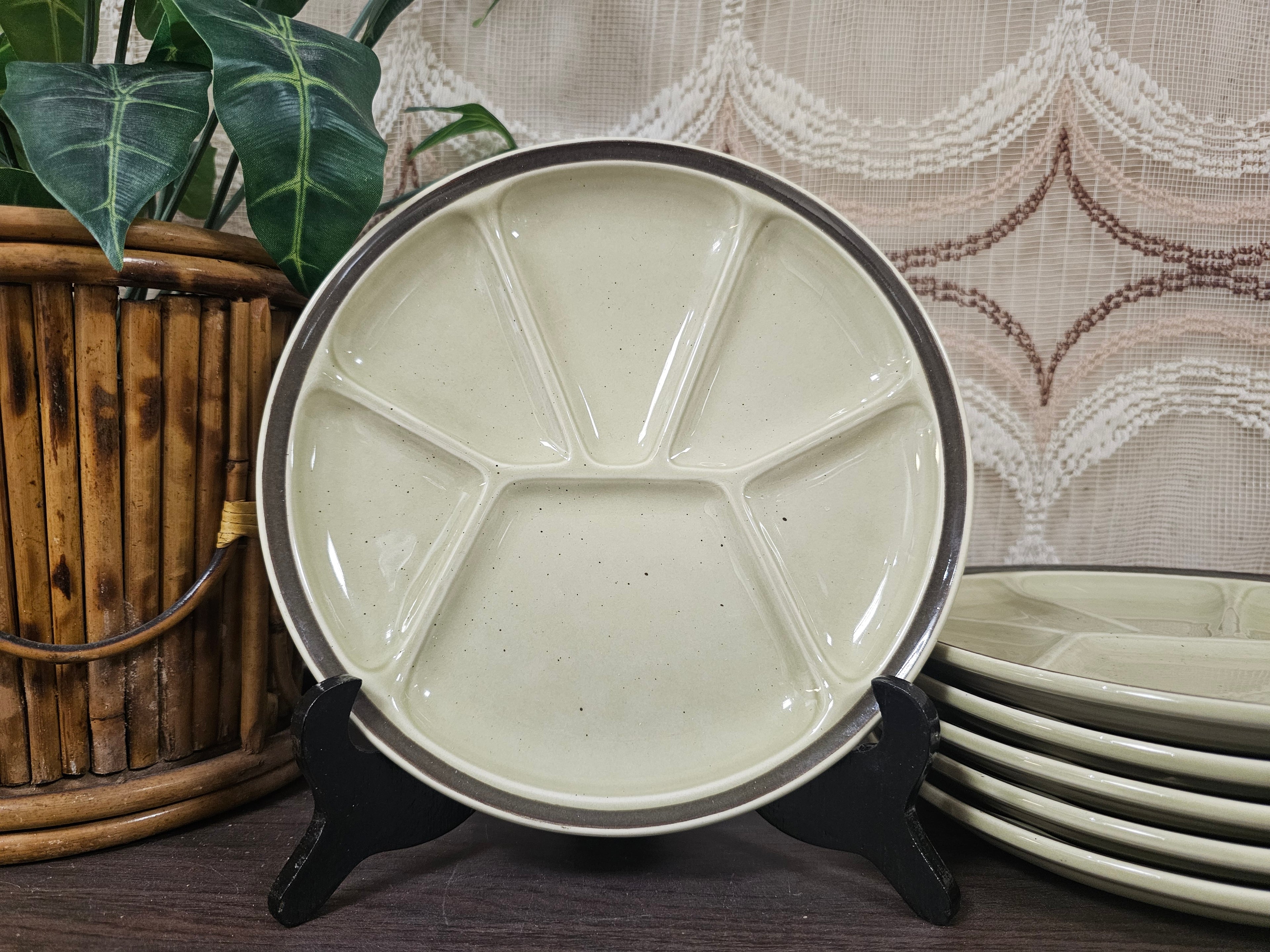 Zesdelige set vintage fondueborden van Gien France in crèmekleur