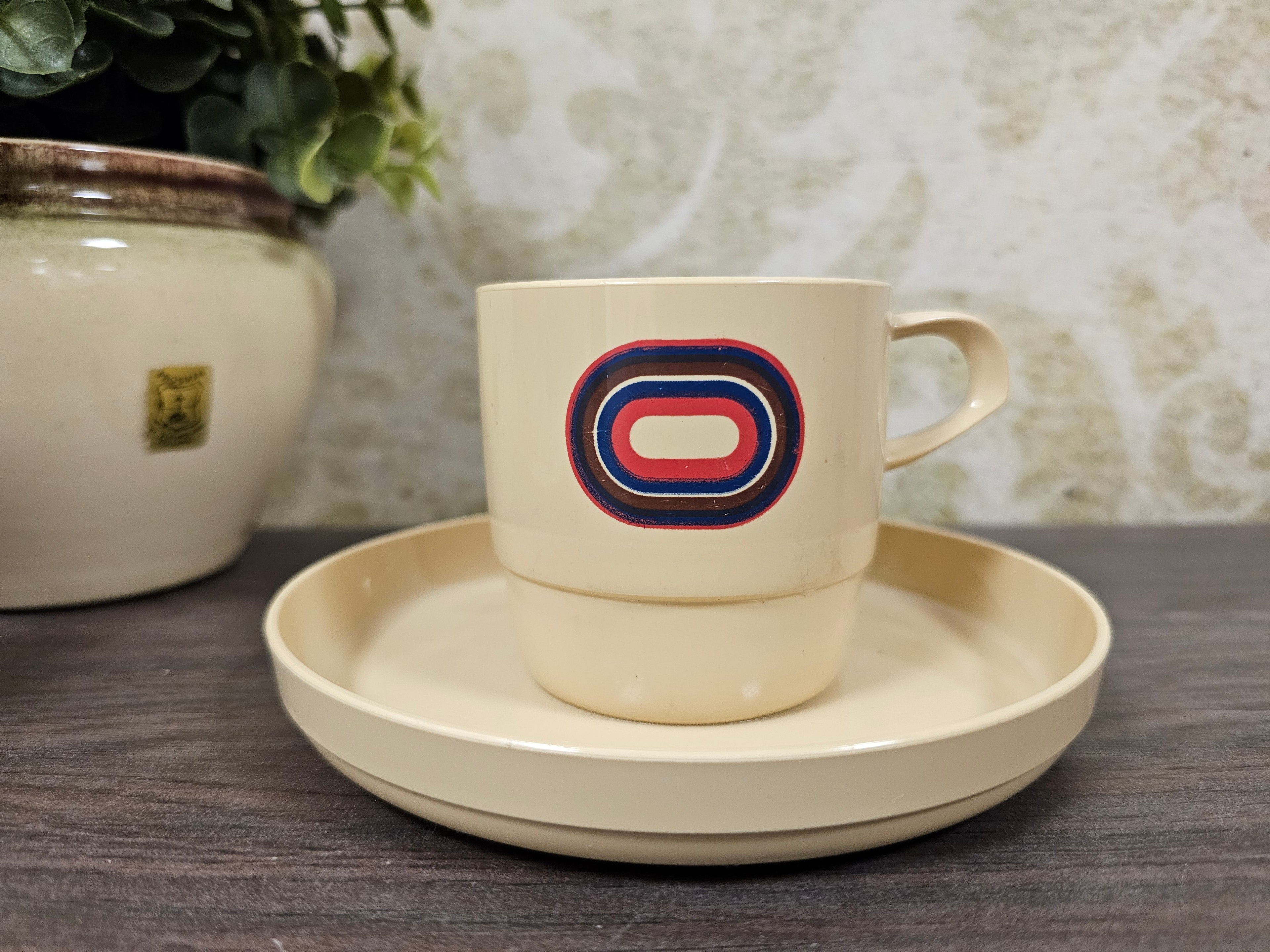 Mepal Rosti kop en schotel – campingservies Koen de Winter