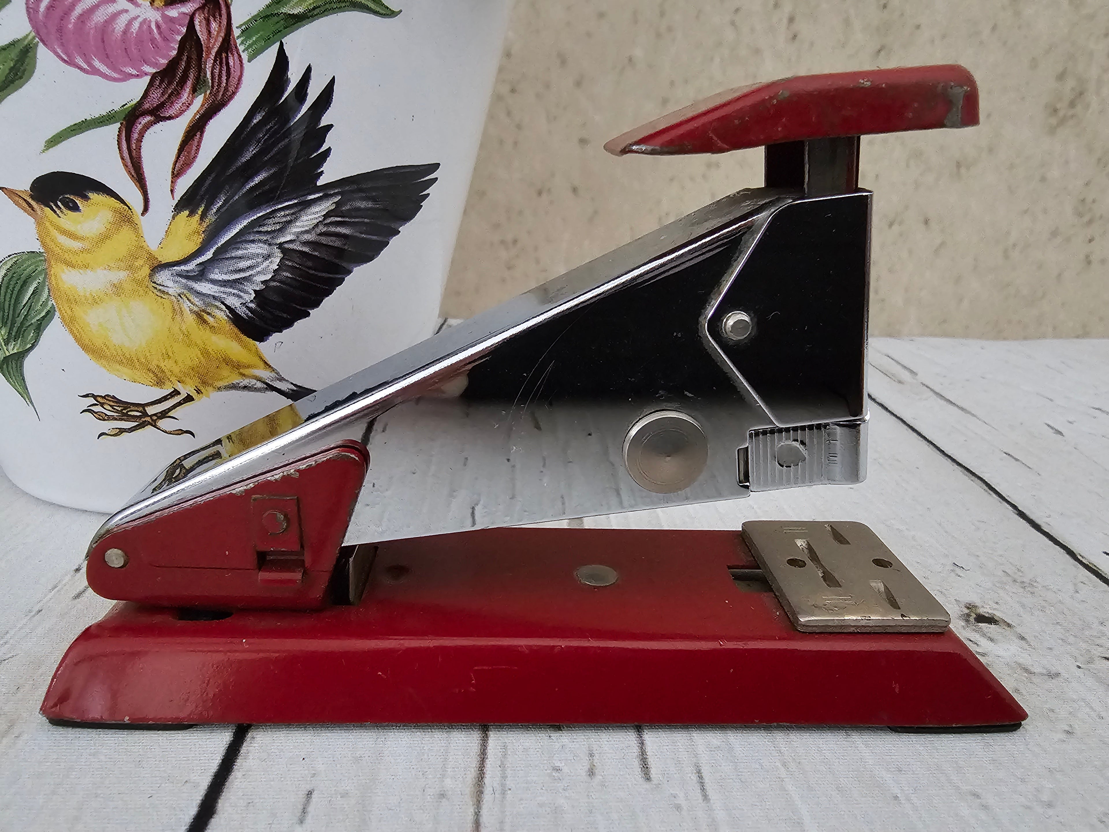 Nietmachine Isaberg Rapid 8 Hestra Sweden