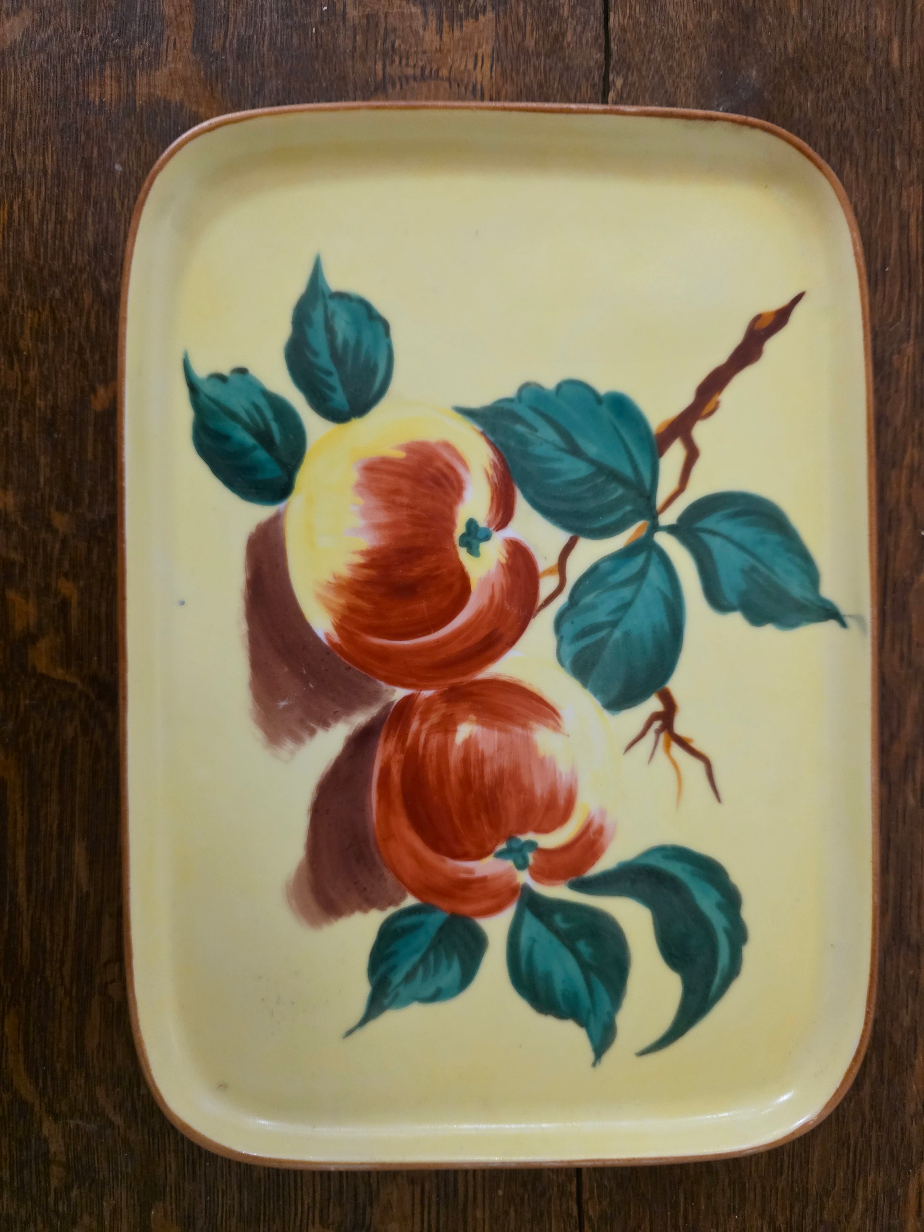Vintage Porcelaines de Paris schaal met handgeschilderde appels