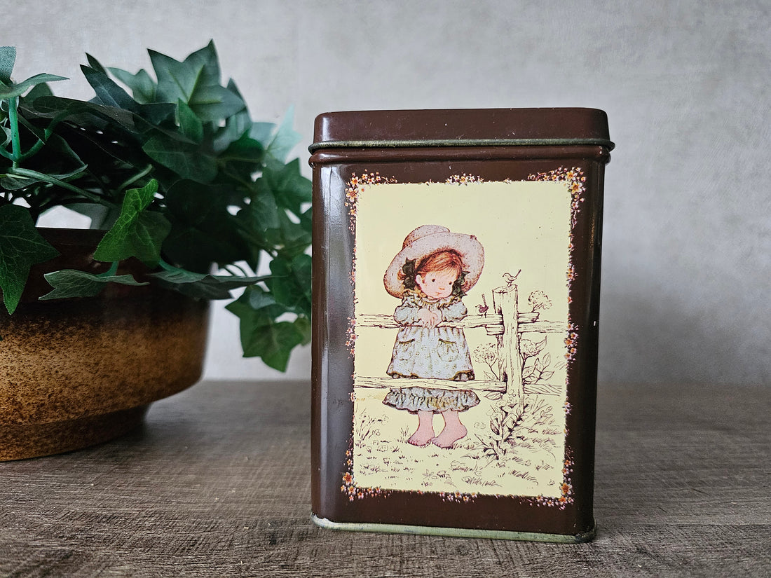 Sarah Kay vierkant bruin blik