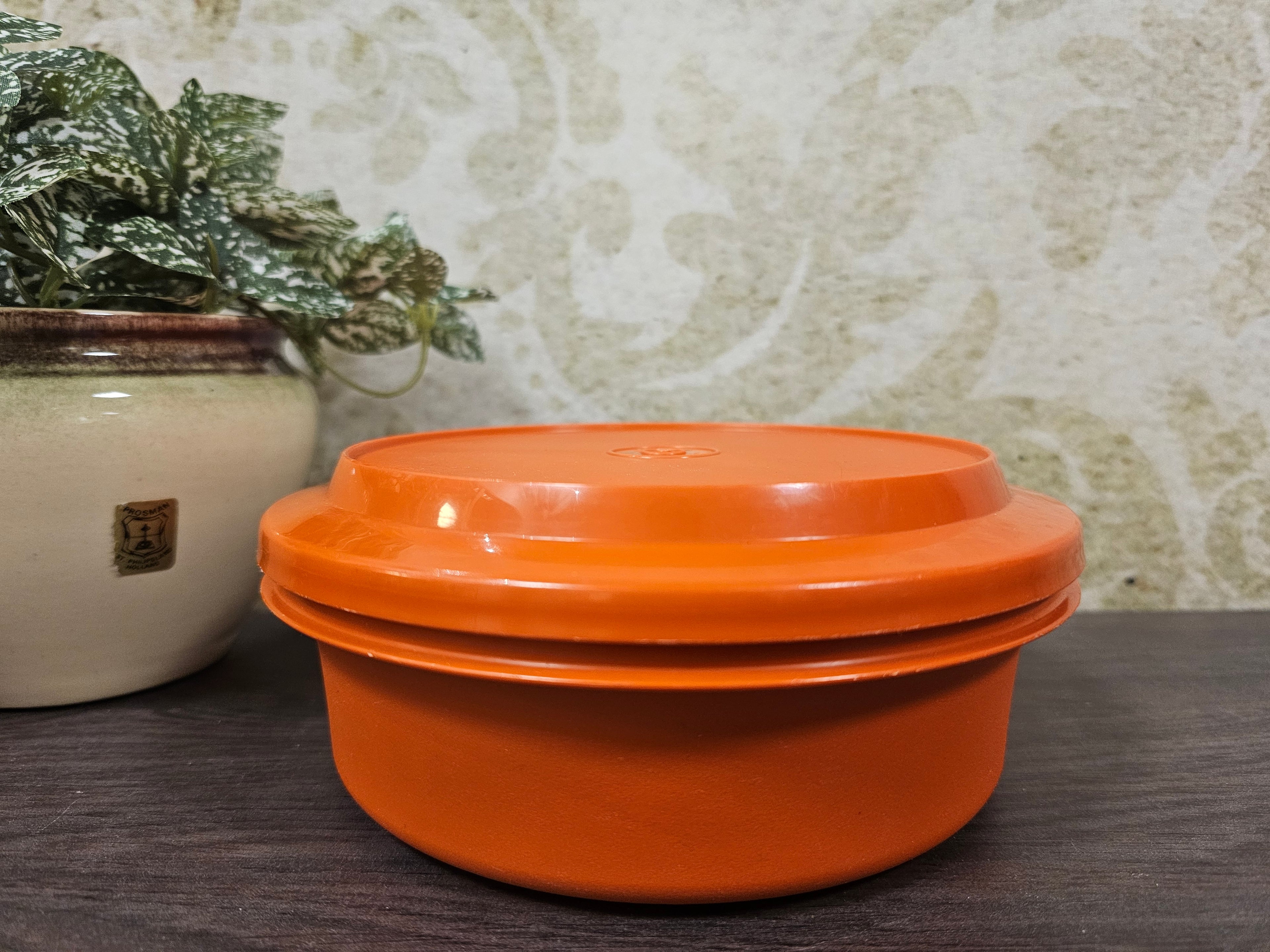 Tupperware oranje (koek) trommel