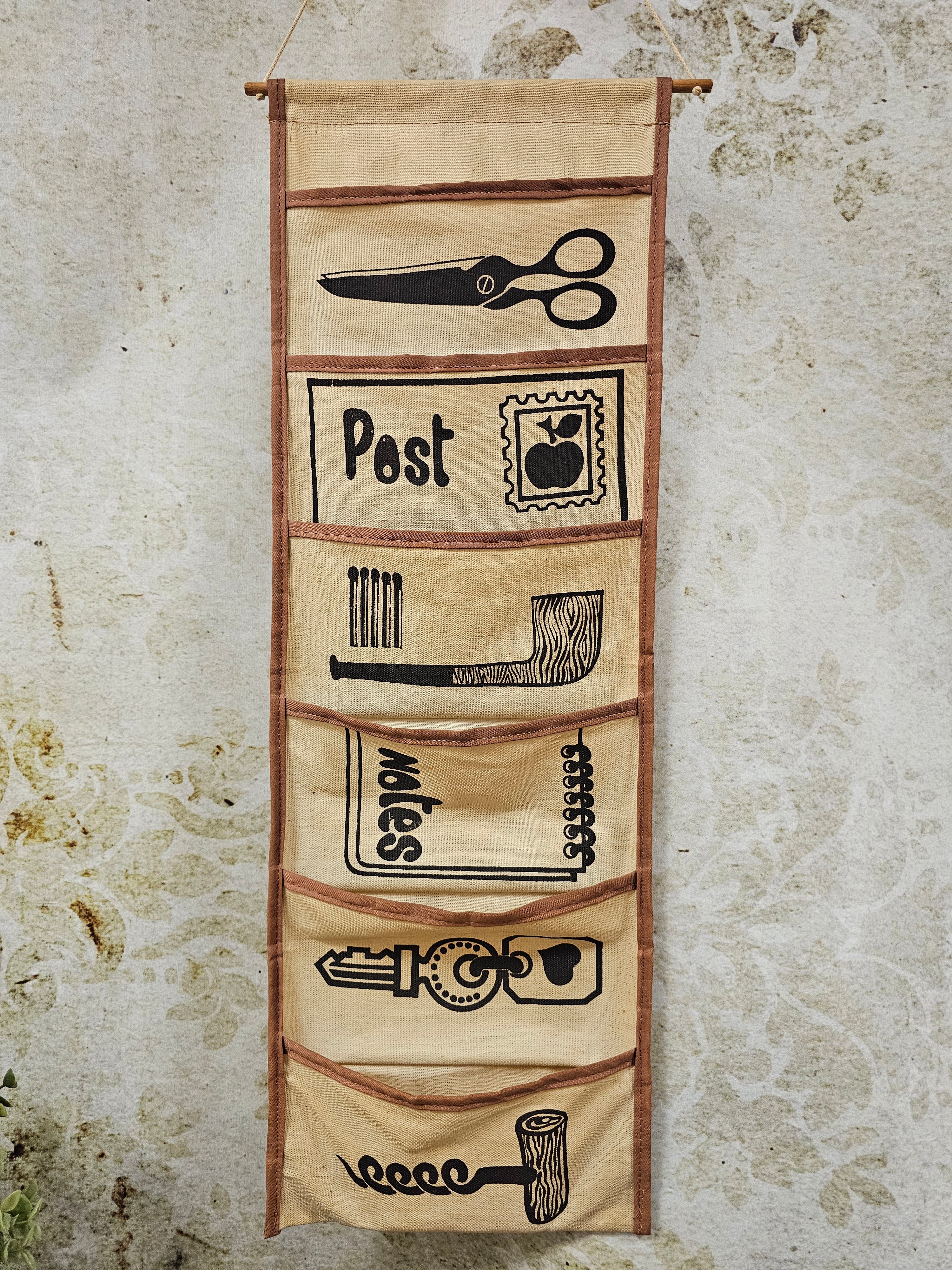 Vintage wand organizer / opberger