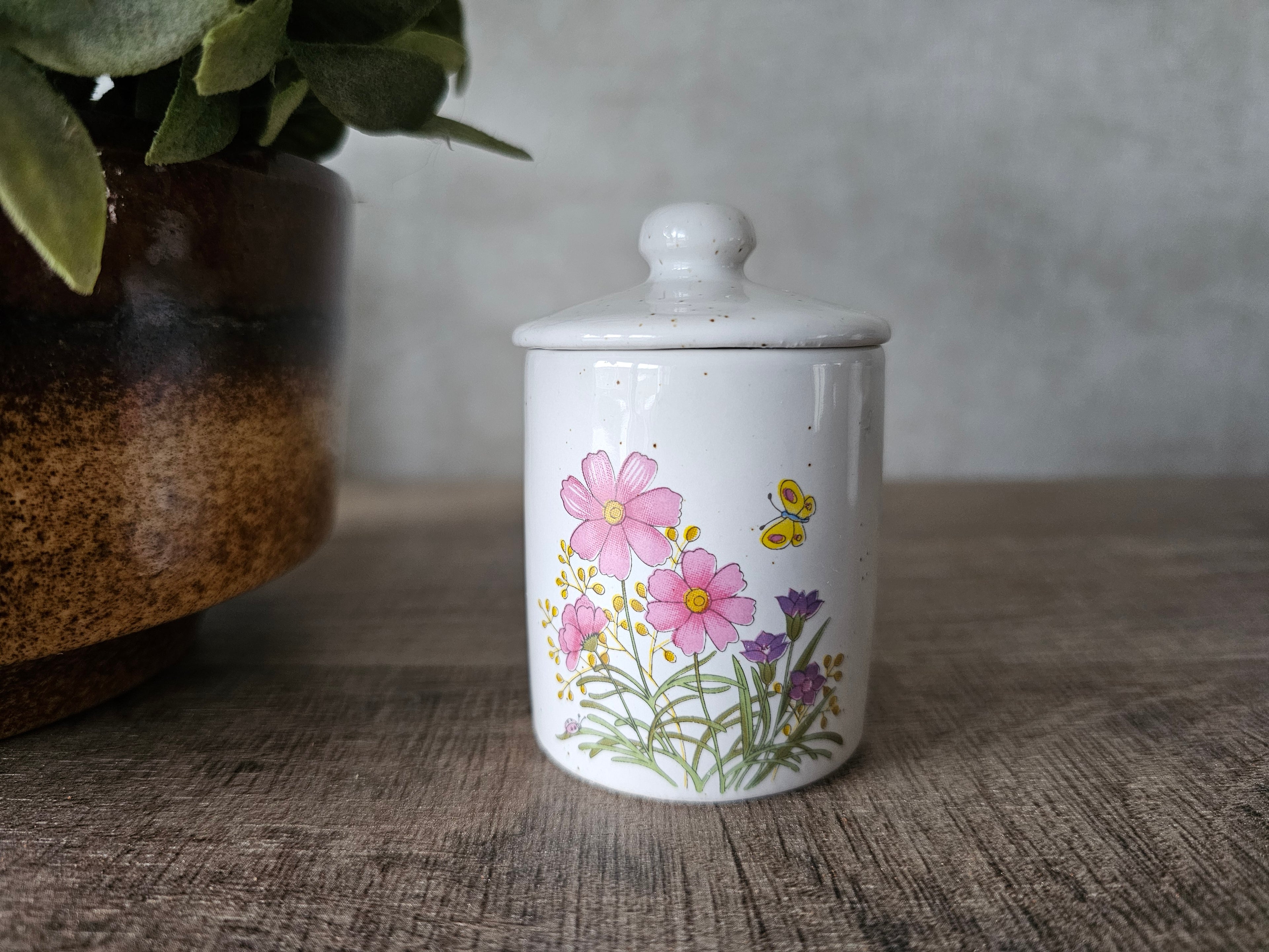 Vintage Wildflower mini voorraadpotje roze bloemen