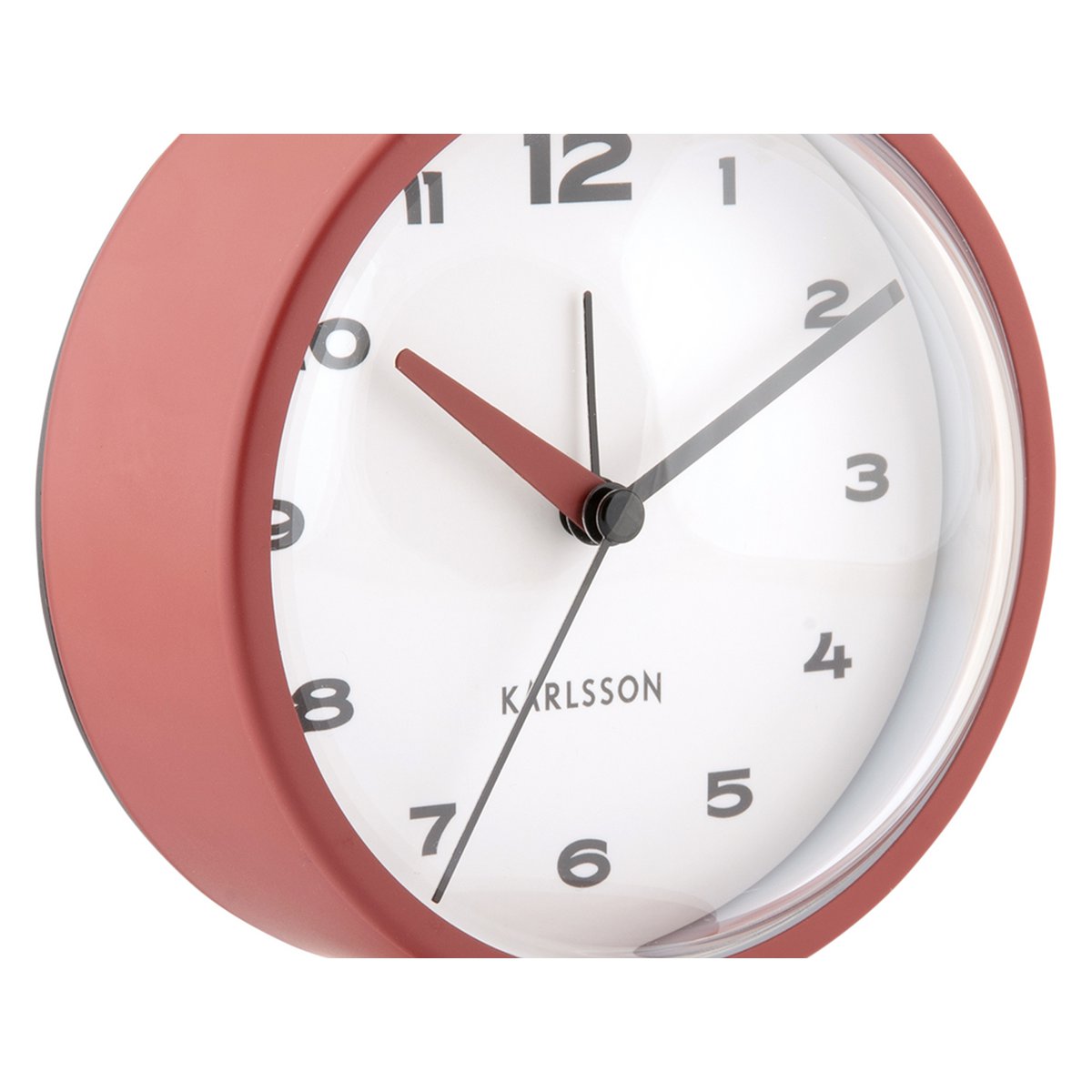 Karlsson Brisk Dome klok – rood metaal – 14 cm hoog
