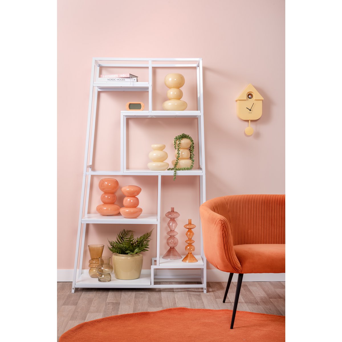 Karlsson retro wandklok Koekoek geel