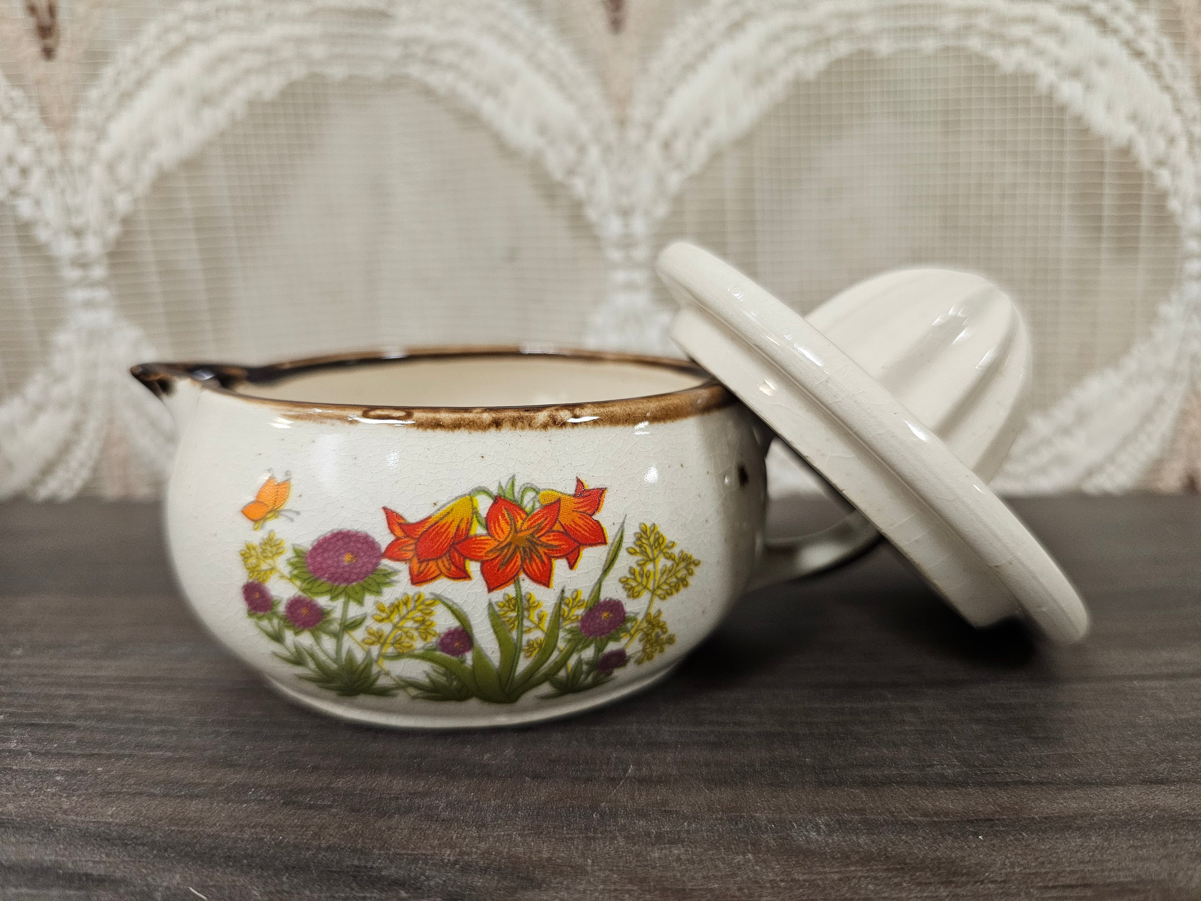 Wildflower citruspers rode bloemen
